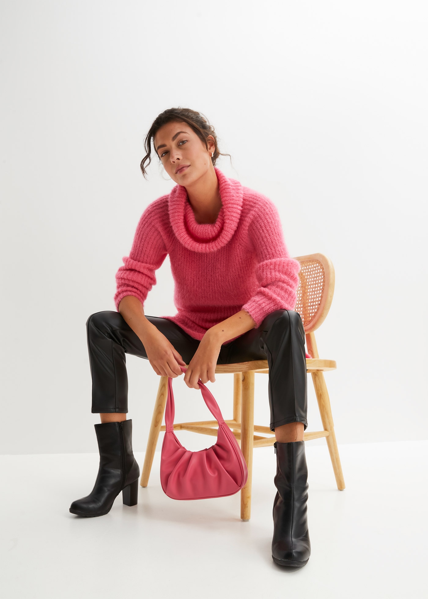 bonprix Rollkragenpullover aus Polyester, mit Rollkragen, lässige Passform