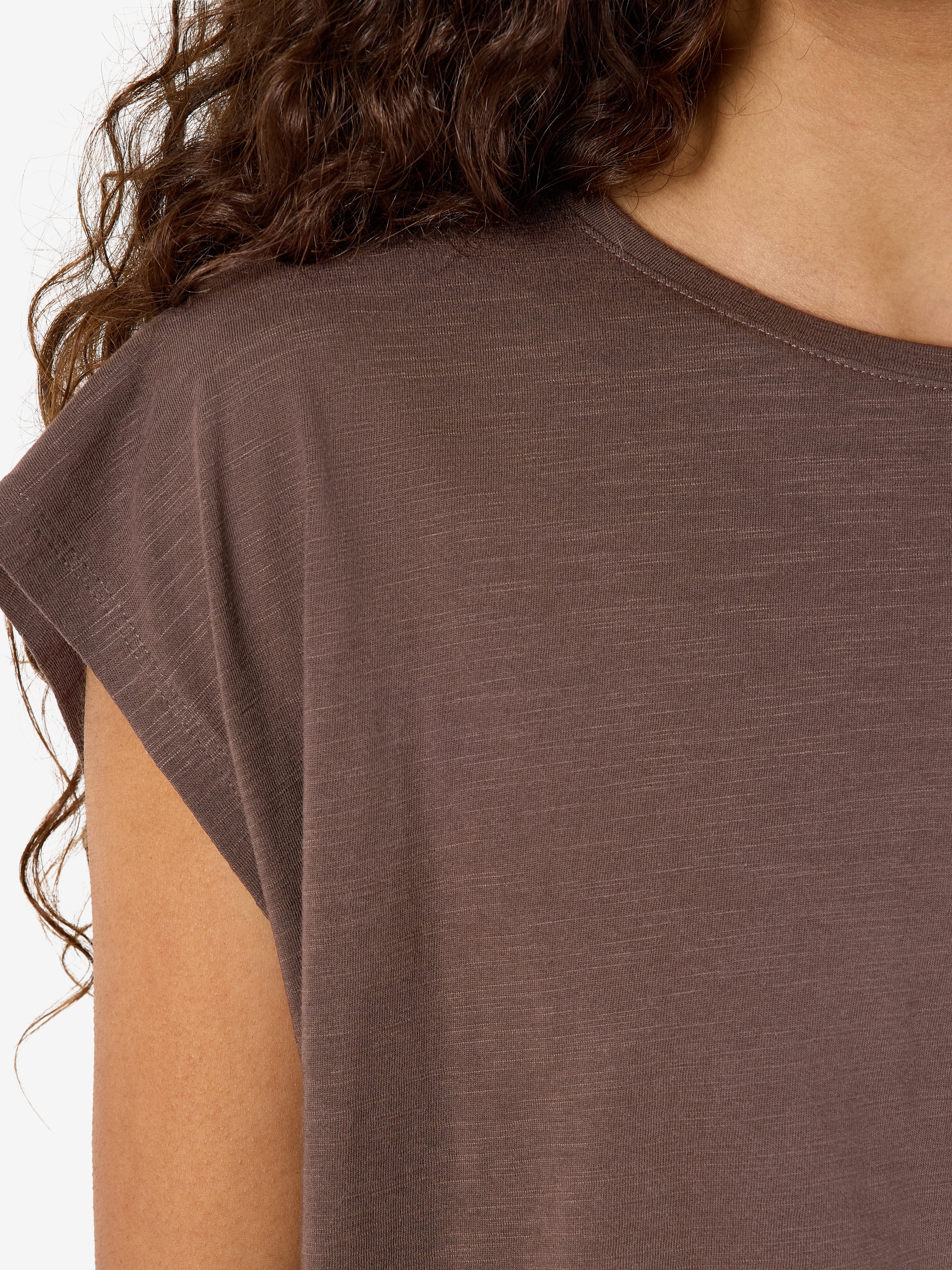 Noisy may Kurzarmshirt »NMMATHILDE S/S LOOSE LONG TOP NOOS« Baumwollmischung, relaxed fit