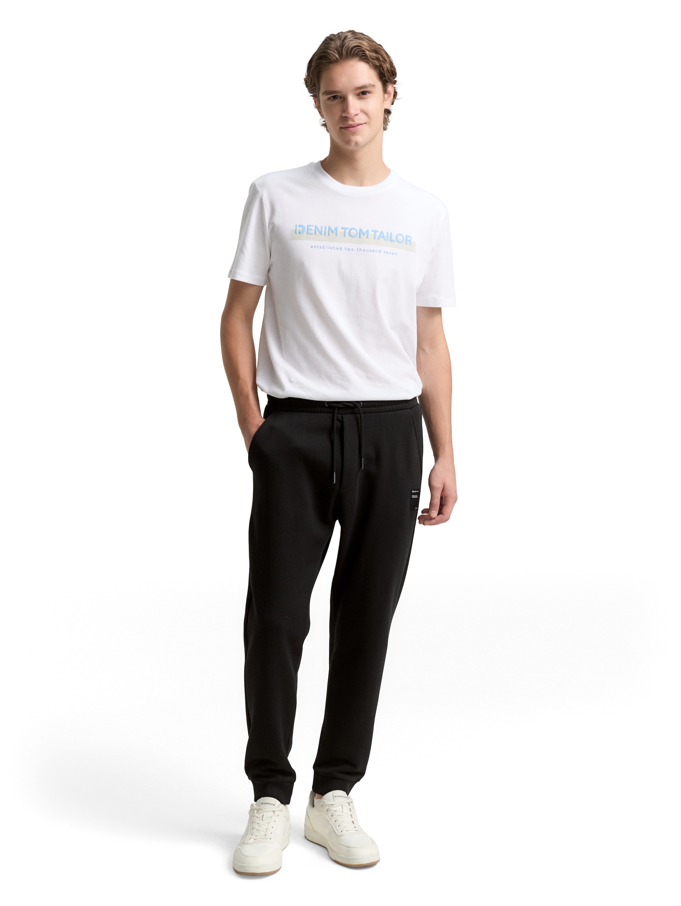 TOM TAILOR Denim Jogginghose, mit Logo Stickerei