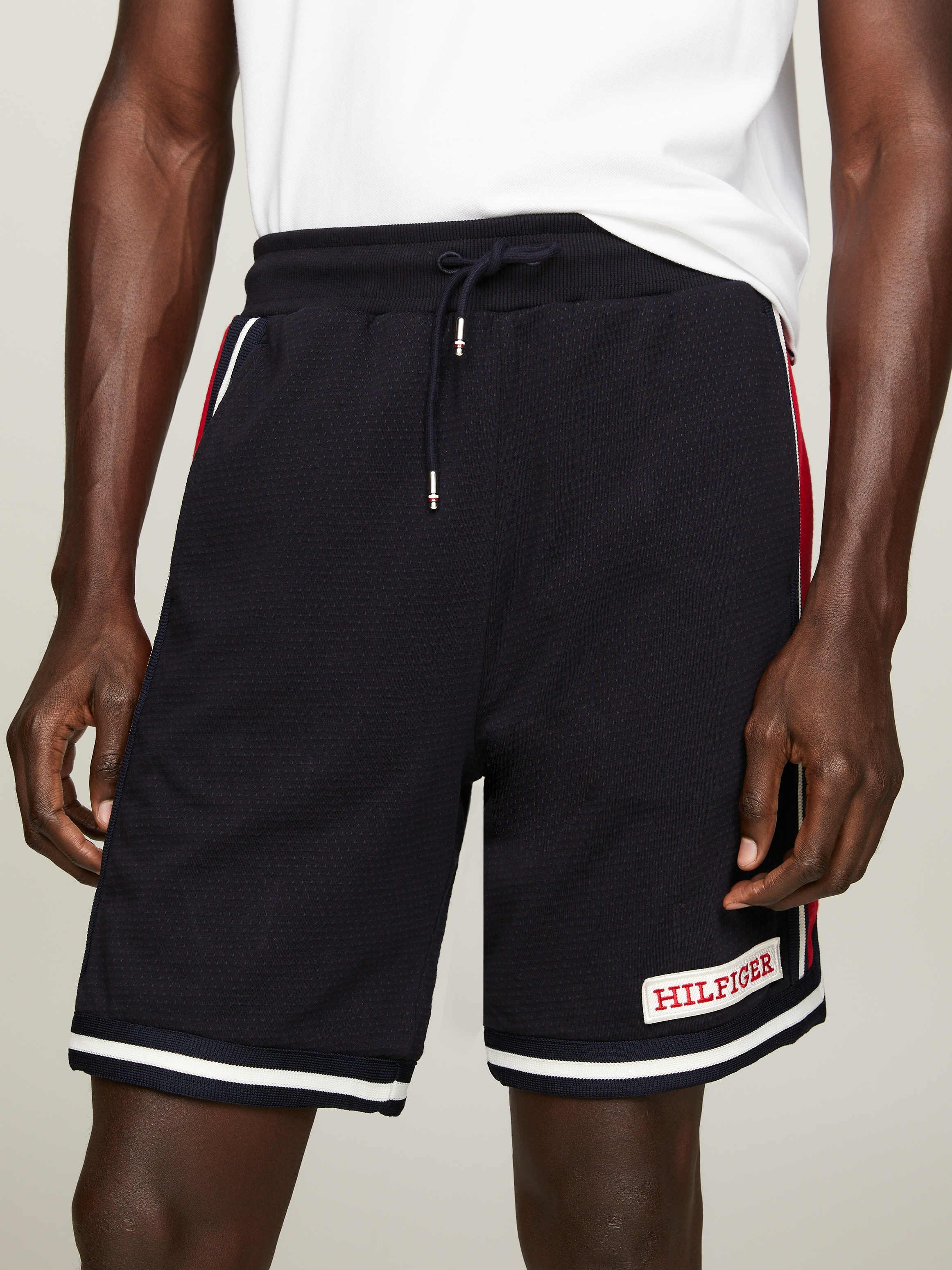 Tommy Hilfiger Sweatshorts »SPORT MONOTYPE SWEATSHORT«