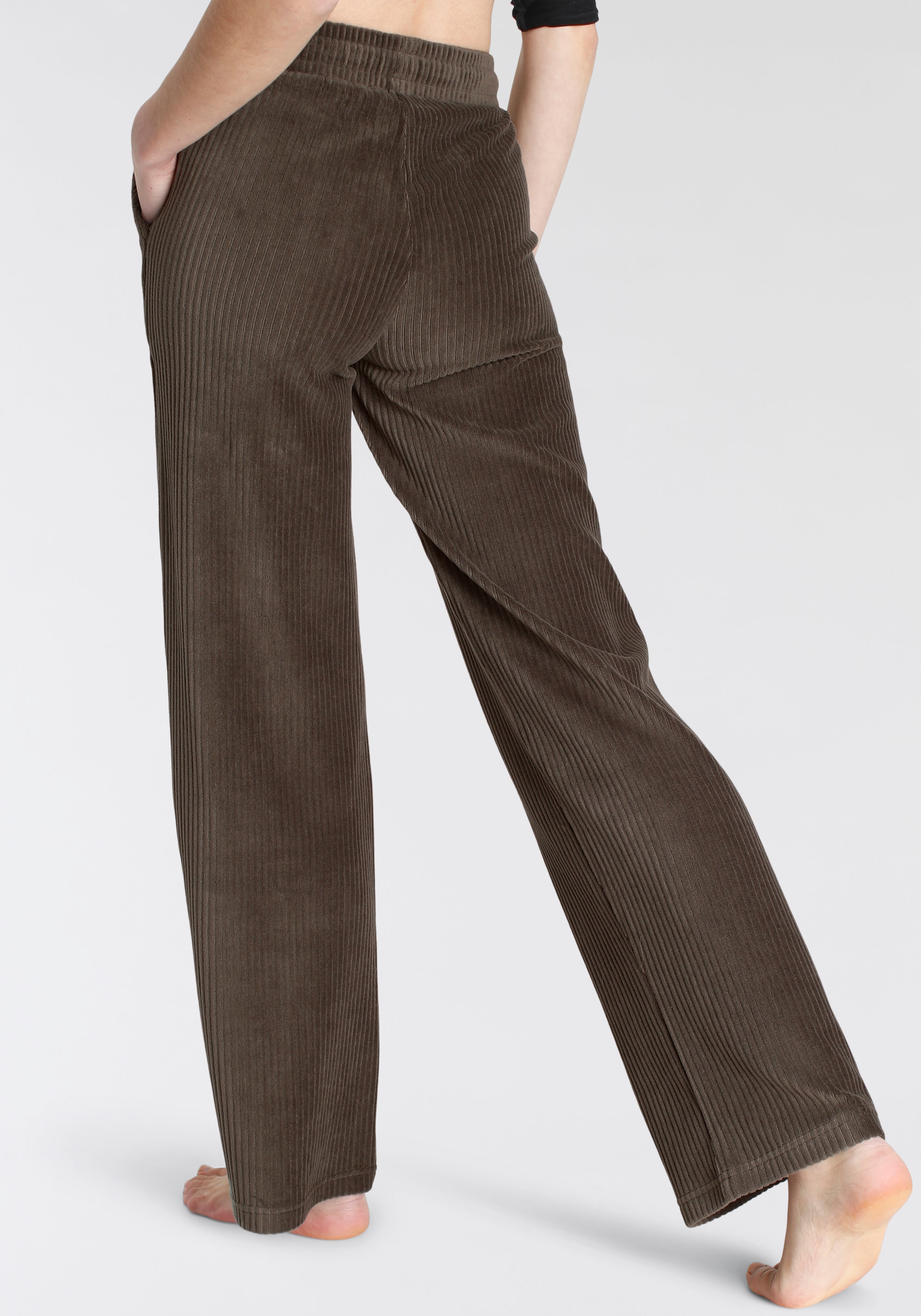 Vivance Homewearhose, mit breiter elastischen Cord Struktur, Loungewear