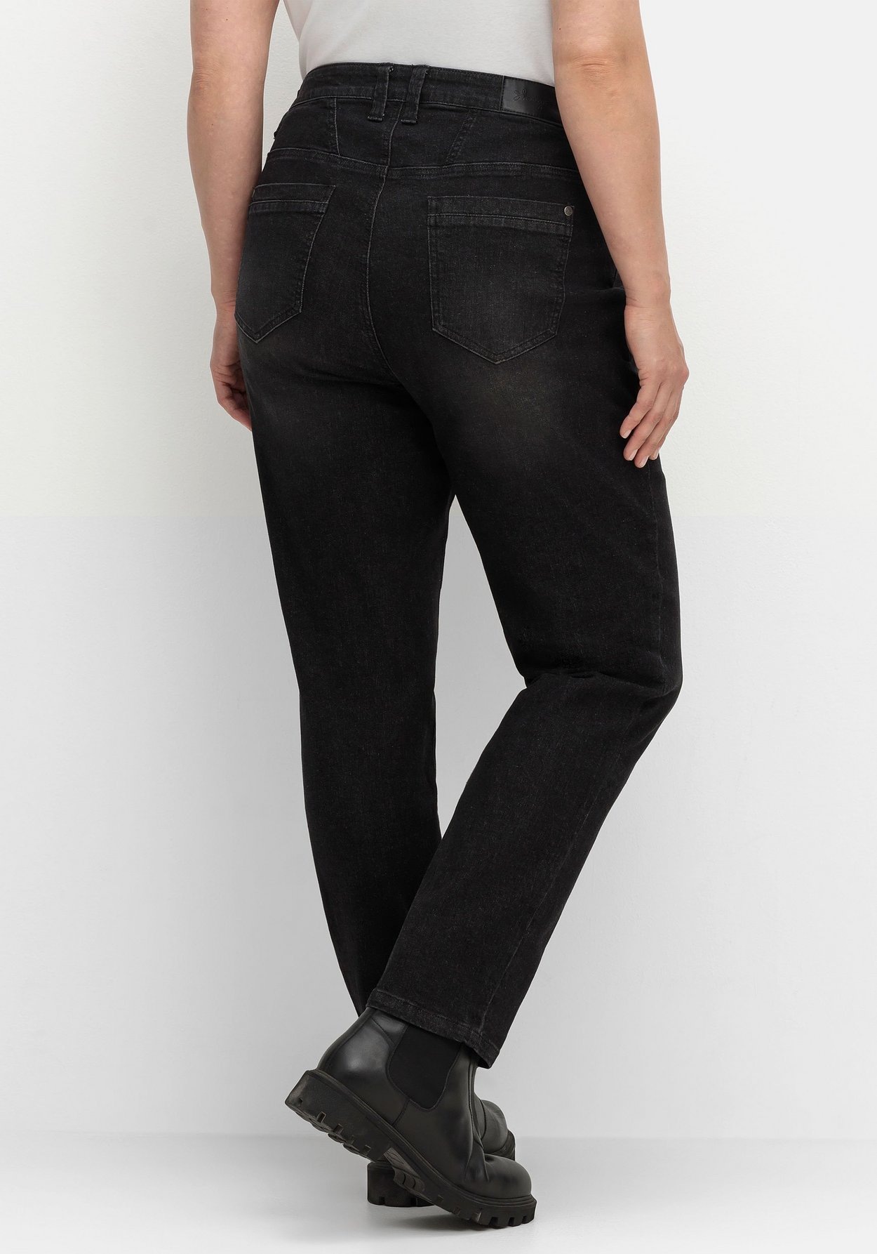 Sheego Stretch-Jeans »Jeans im komfortablen Curvy-Schnitt VERENA«