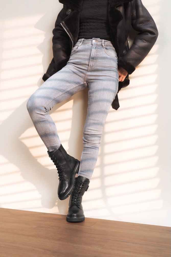 Remonte Schnürboots  Stiefelette, Boots, Profilsohle, Blockabsatz mit Zierschnalle