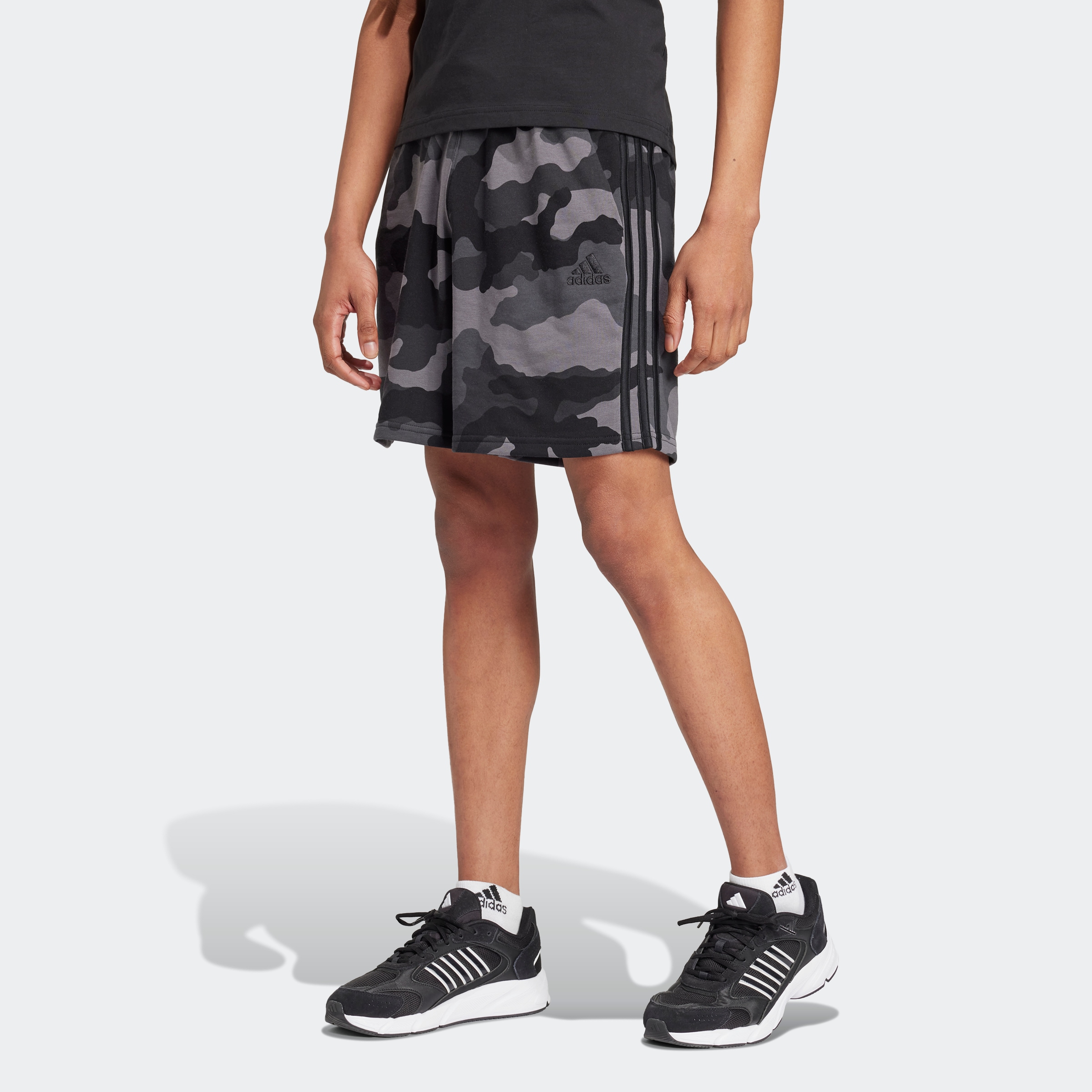 adidas Sportswear Shorts »M CAMO SHRT«, (1 tlg.)