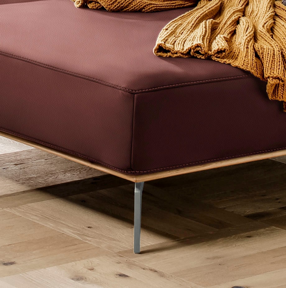 W.SCHILLIG Ecksofa »run, Designsofa mit tollem Sitzkomfort, bequem, L-Form«, mit elegantem Holzsockel, Füße in Silber matt, Breite 319 cm