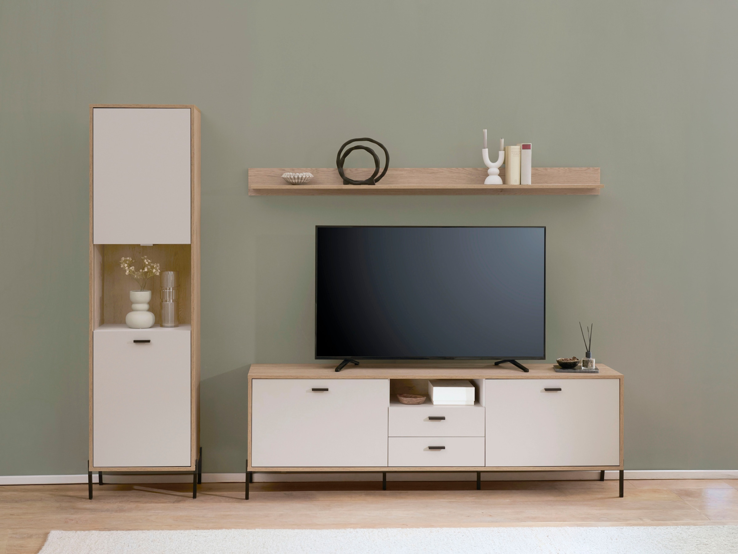 Home affaire Lowboard »Fredericia, TV-Schrank in Kaschmir, moderner TV-Unterschrank, Kommode« zeitlos, schwarze Metallgriffe und -füße, ausreichend Stauraum