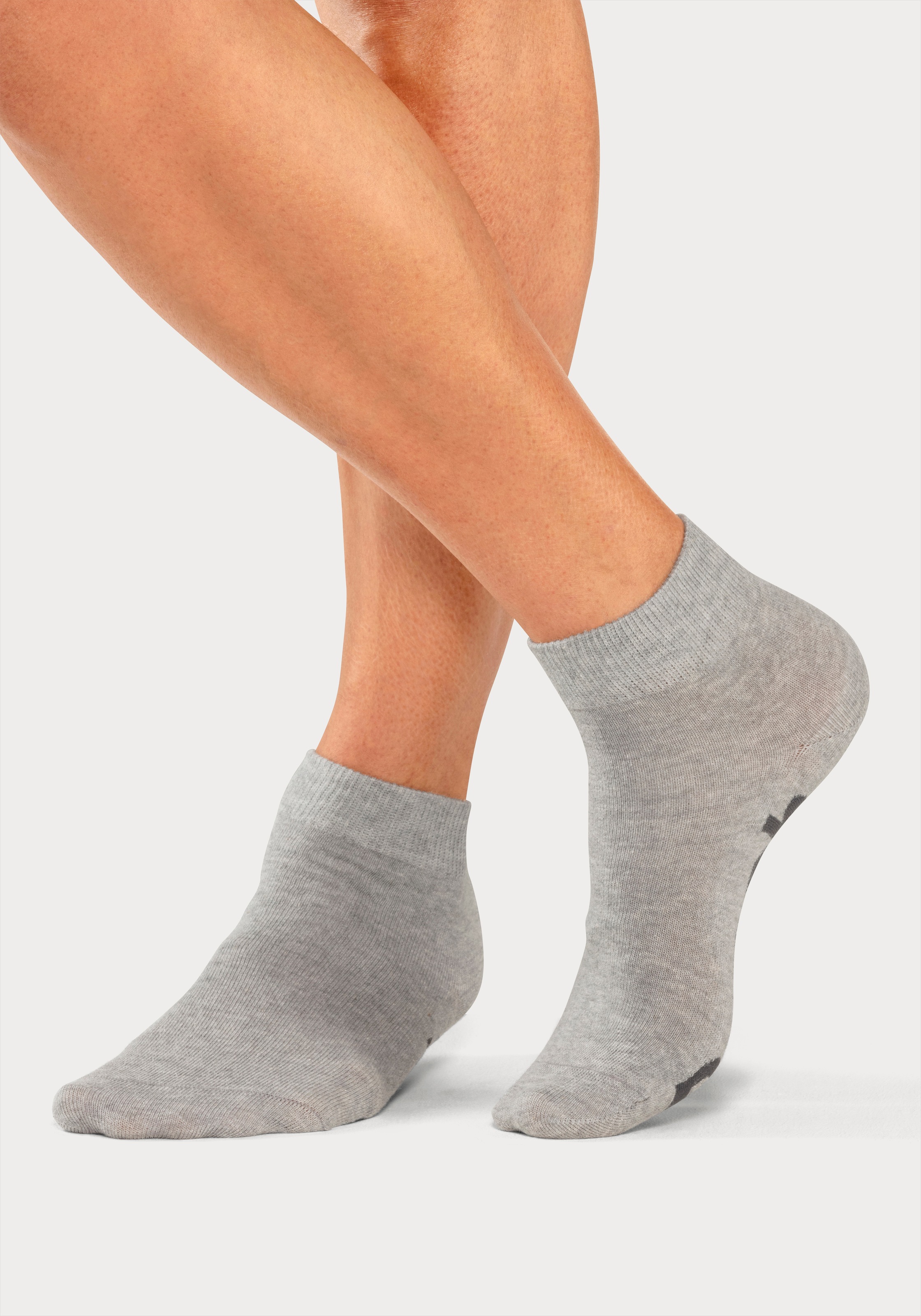 Bench. Kurzsocken, (Federtasche, 7 Paar), in ansprechendem Mäppchen mit Reißverschluss