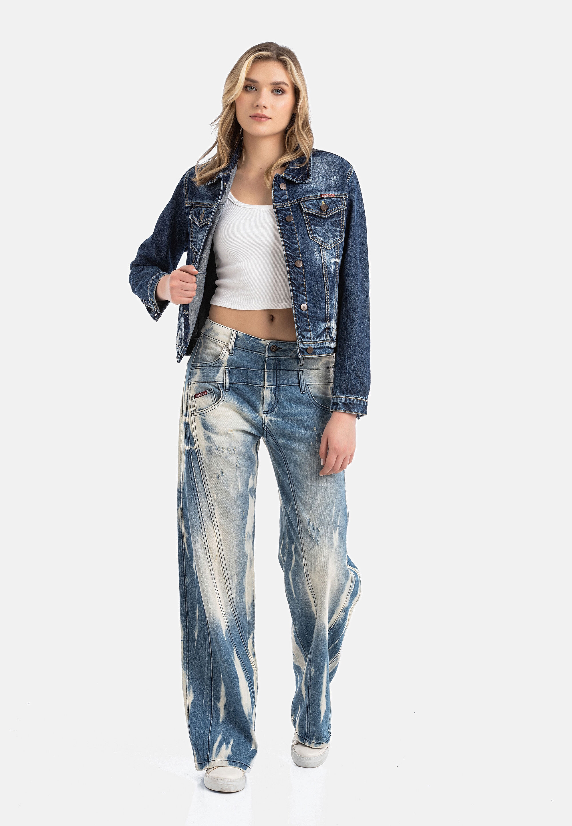 Cipo & Baxx Loose-fit-Jeans »WD540« im Baggy-Style