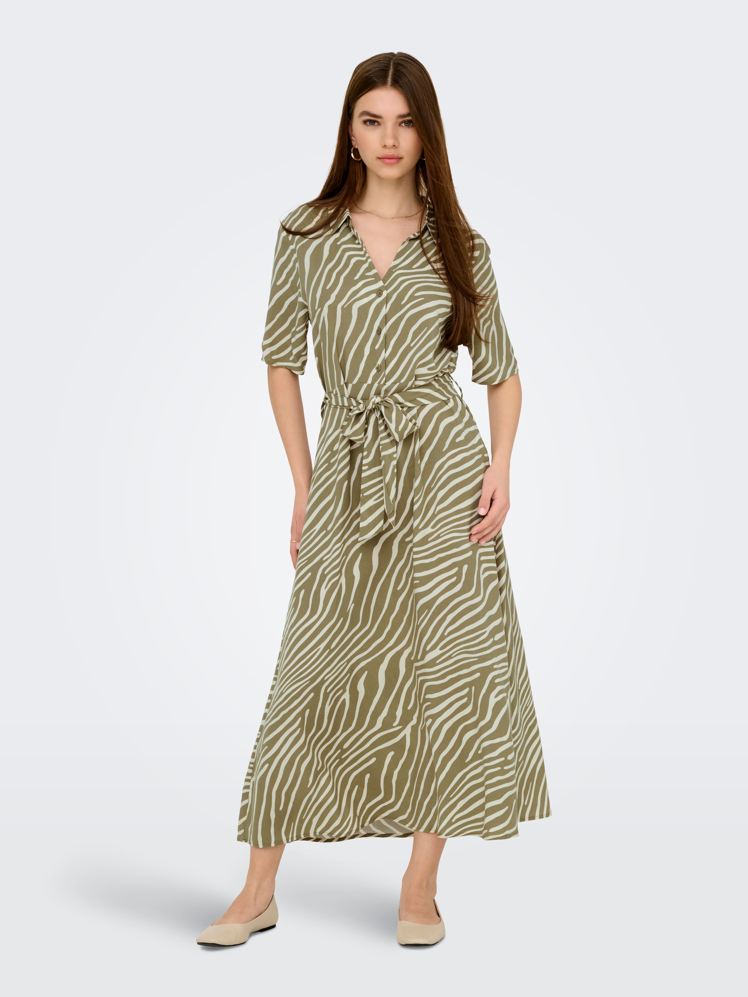 JDY Hemdblusenkleid »JDYSTARSEZEN LIFE 2/4 MIDIDRESS WVN NOOS«, Sommerkleid