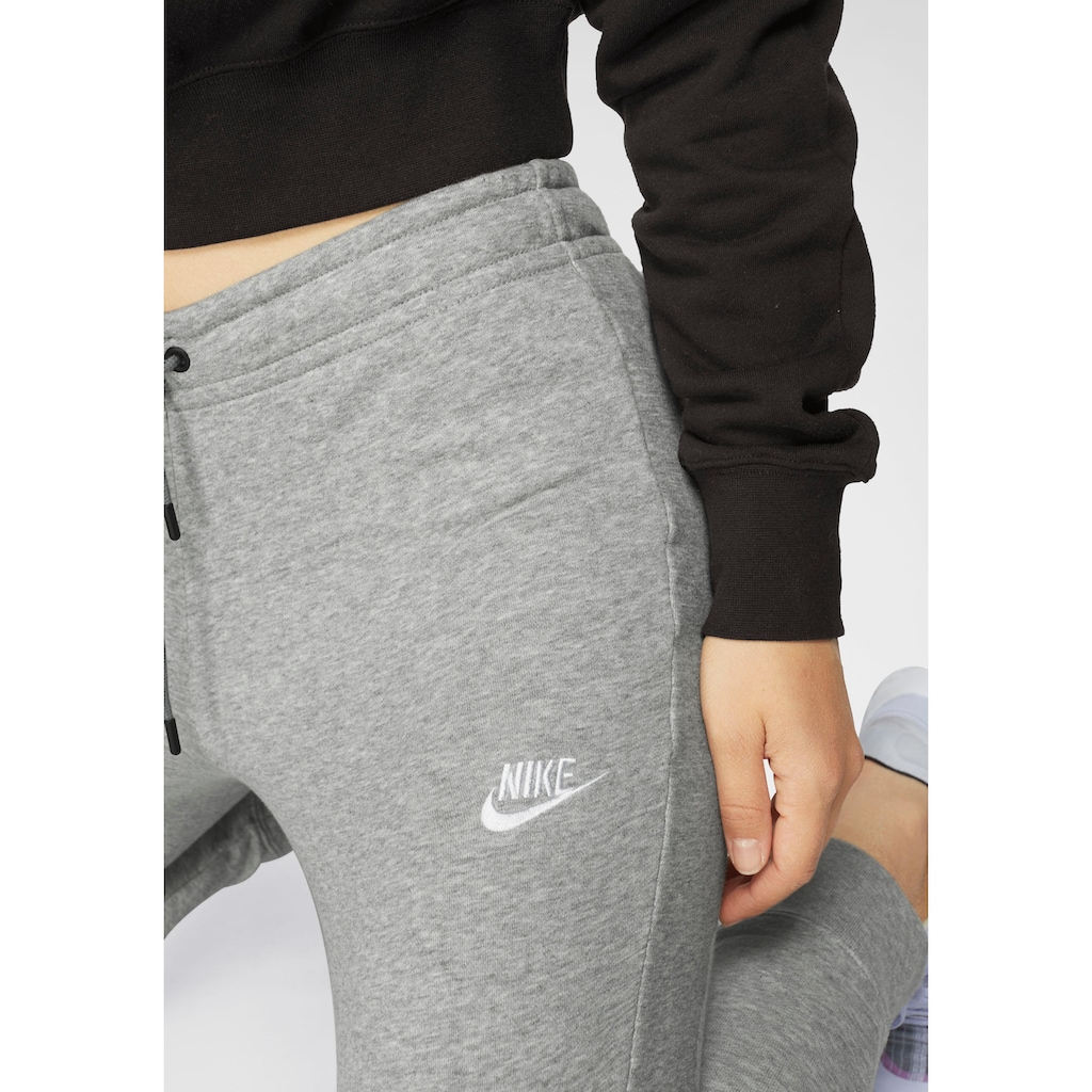 Nike Sportswear Jogginghose »ESSENTIAL WOMENS MID-RISE FLEECE PANT«