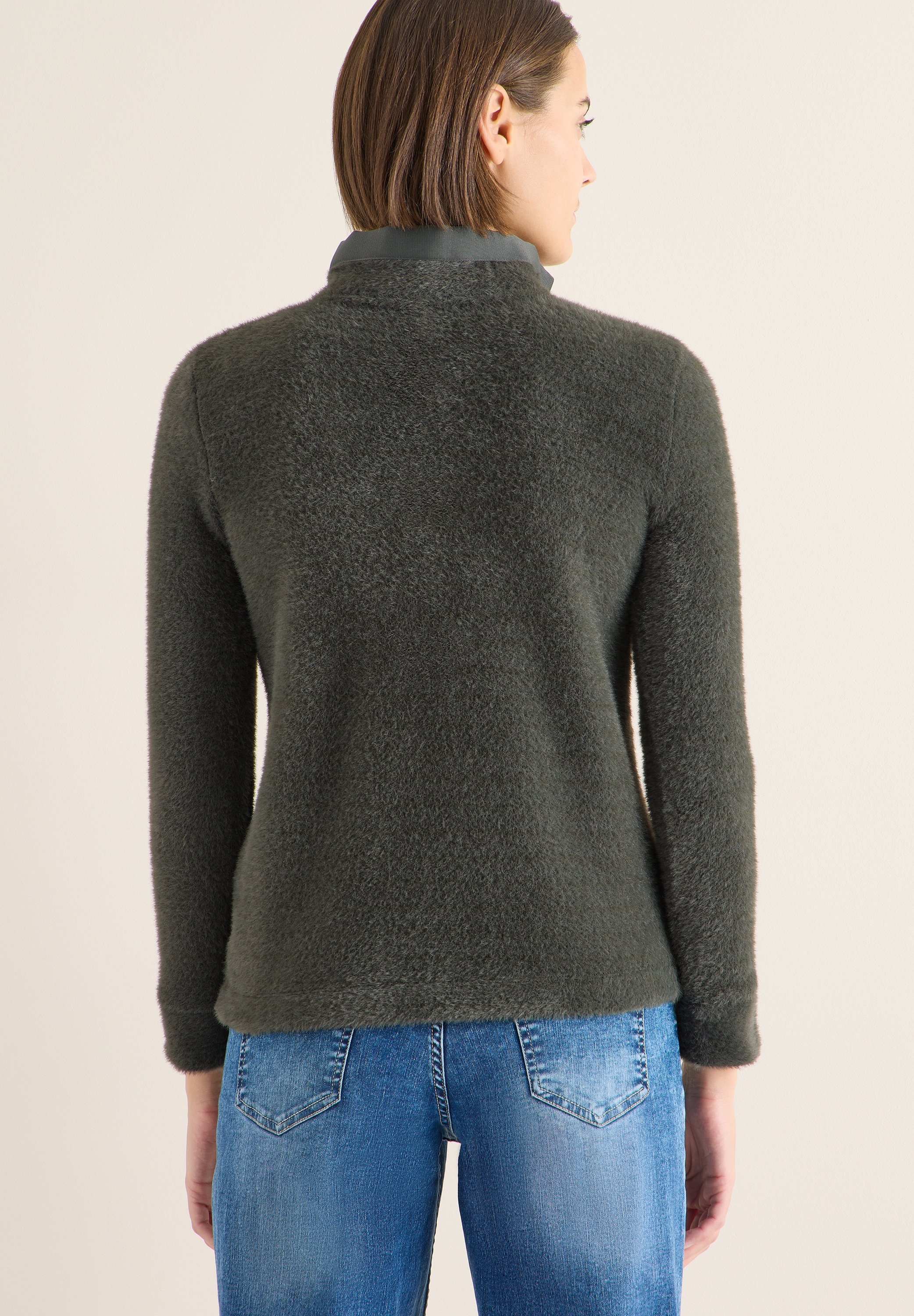 Cecil Troyer in weicher Federgarnqualität