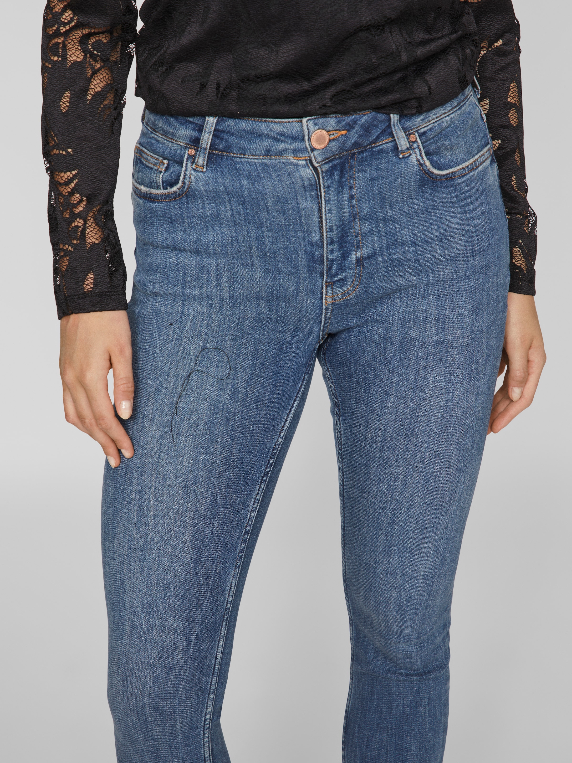 Vila Skinny-fit-Jeans »VISARAH WU02 RW SKINNY JEANS - NOOS«