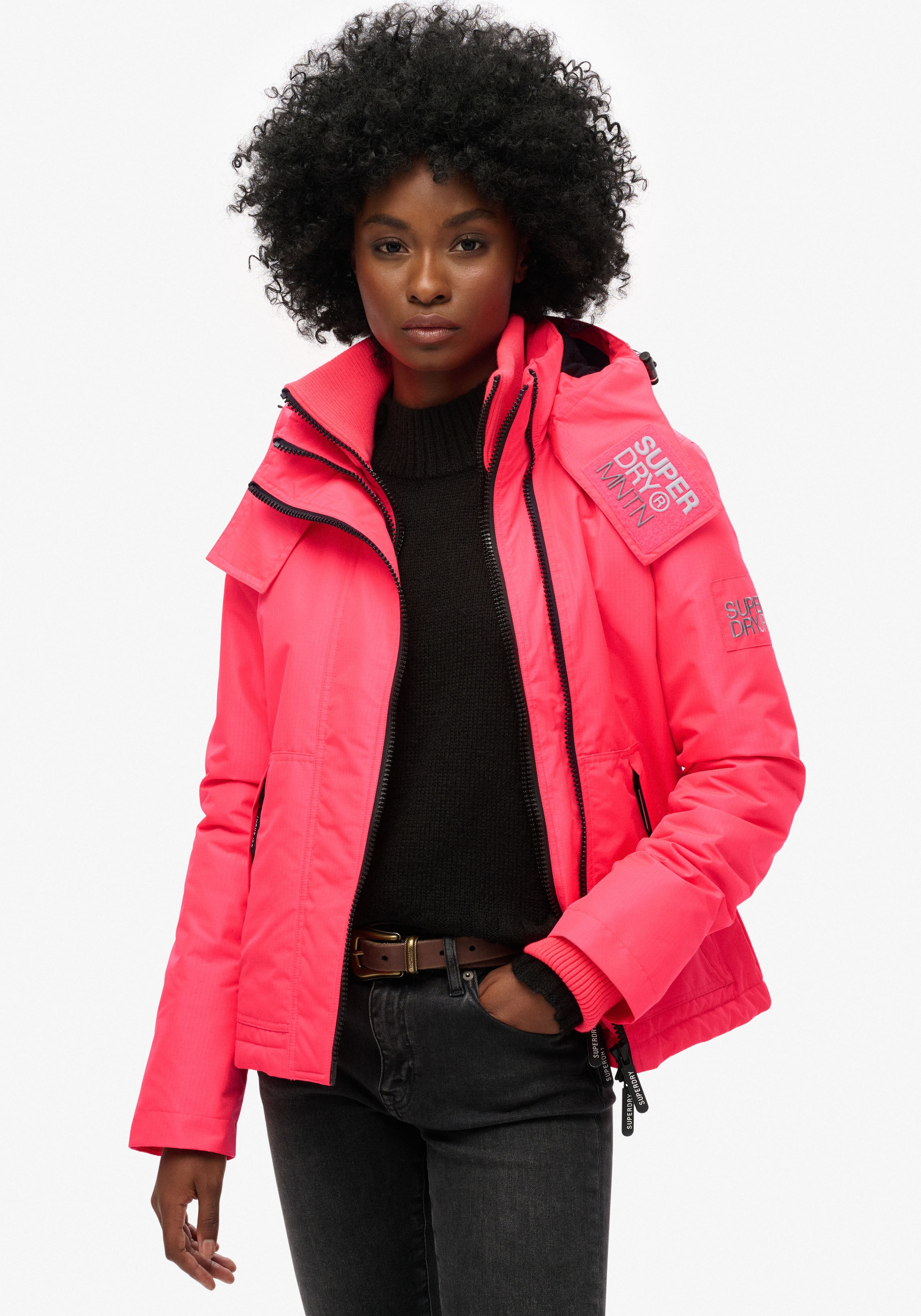 Superdry Outdoorjacke »HOODED MTN WINDBREAKER JACKET«, mit Kapuze