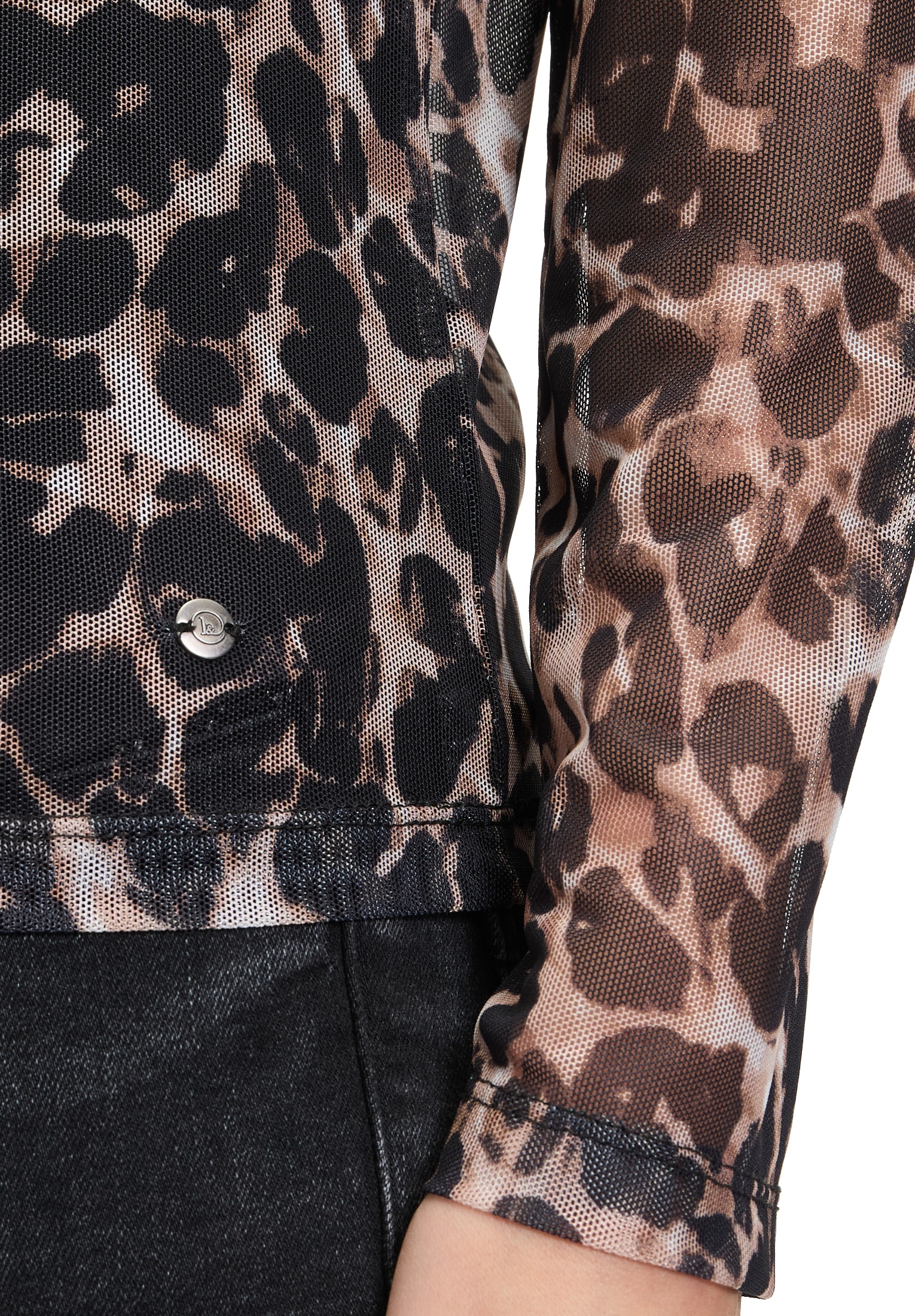 Betty&Co Langarmshirt »Leicht transparentes Shirt mit Stehkragen«