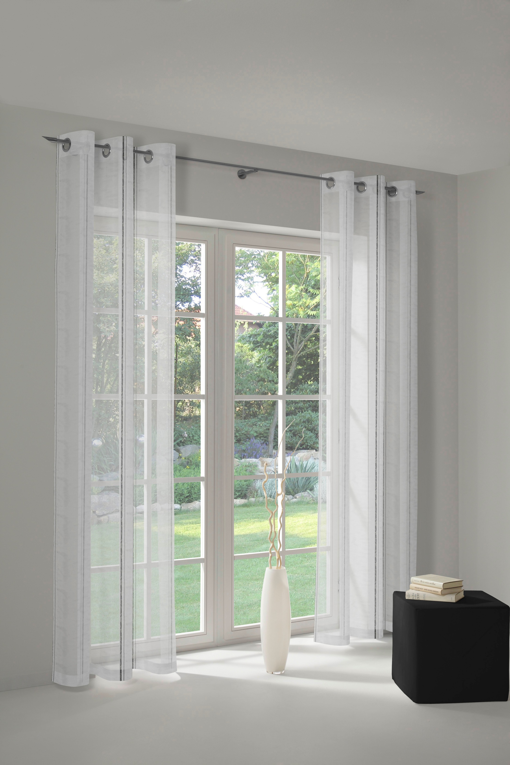 Wirth Gardine »Chloé«, (1 St.), Fertigstore mit Ösen (Ø 4 cm) nach Maß