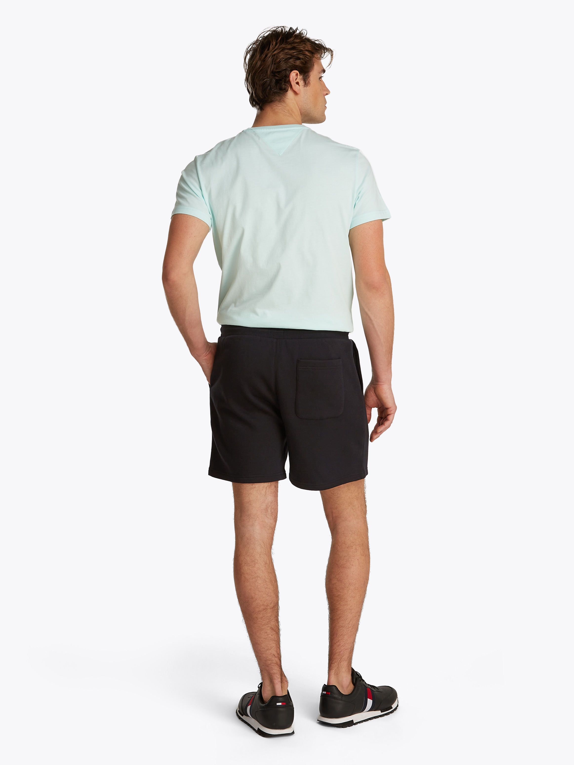 Tommy Jeans Plus Sweatshorts »TJM S FLAG BEACH SHORT EXT«, Mit elastischem Bund