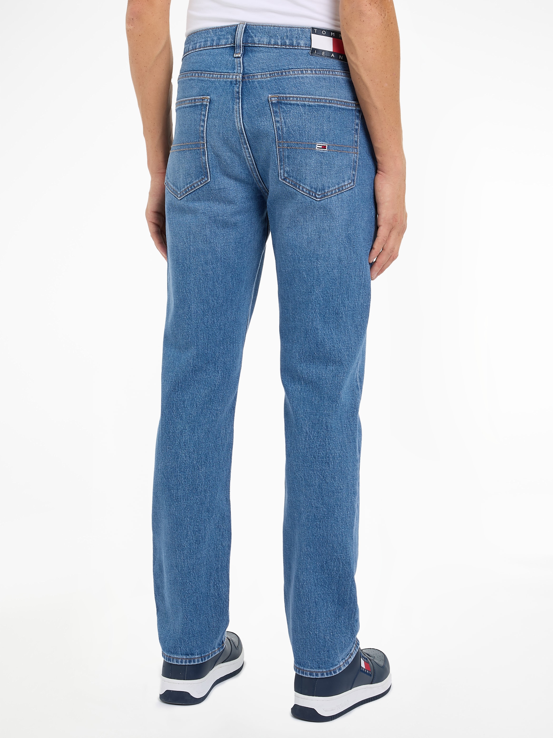 Tommy Jeans Slim-fit-Jeans »RYAN SLIM STRAIGHT«, mit Logoprägung