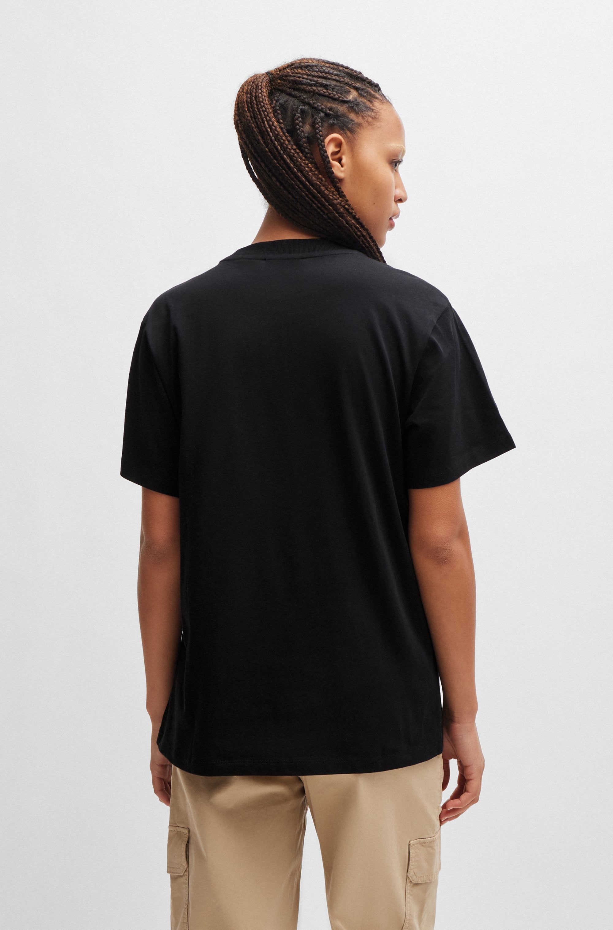 HUGO Blue T-Shirt »Vintage Tee«, mit Logo-Badge
