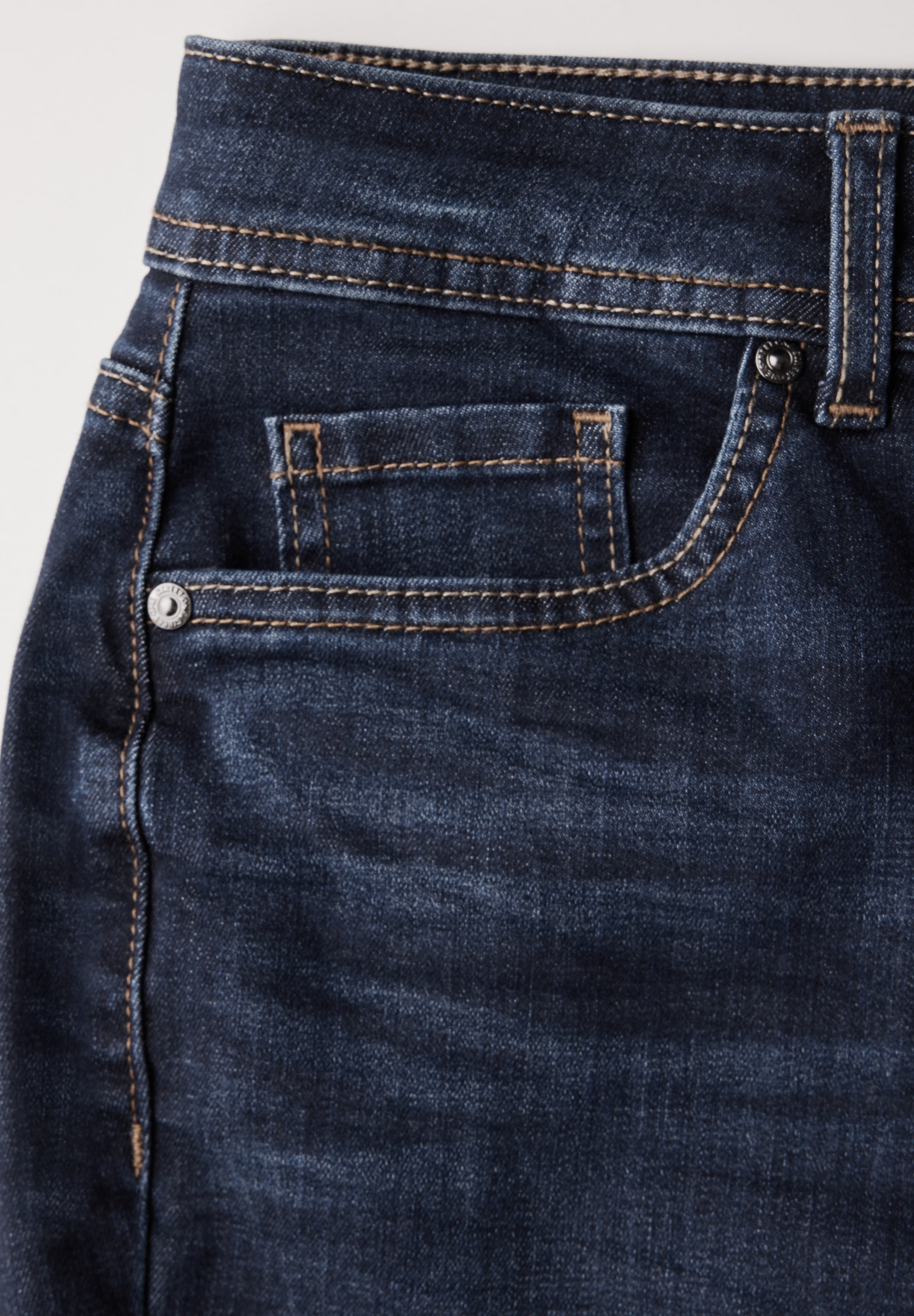 STREET ONE Bootcut-Jeans, im Five-Pocket Style