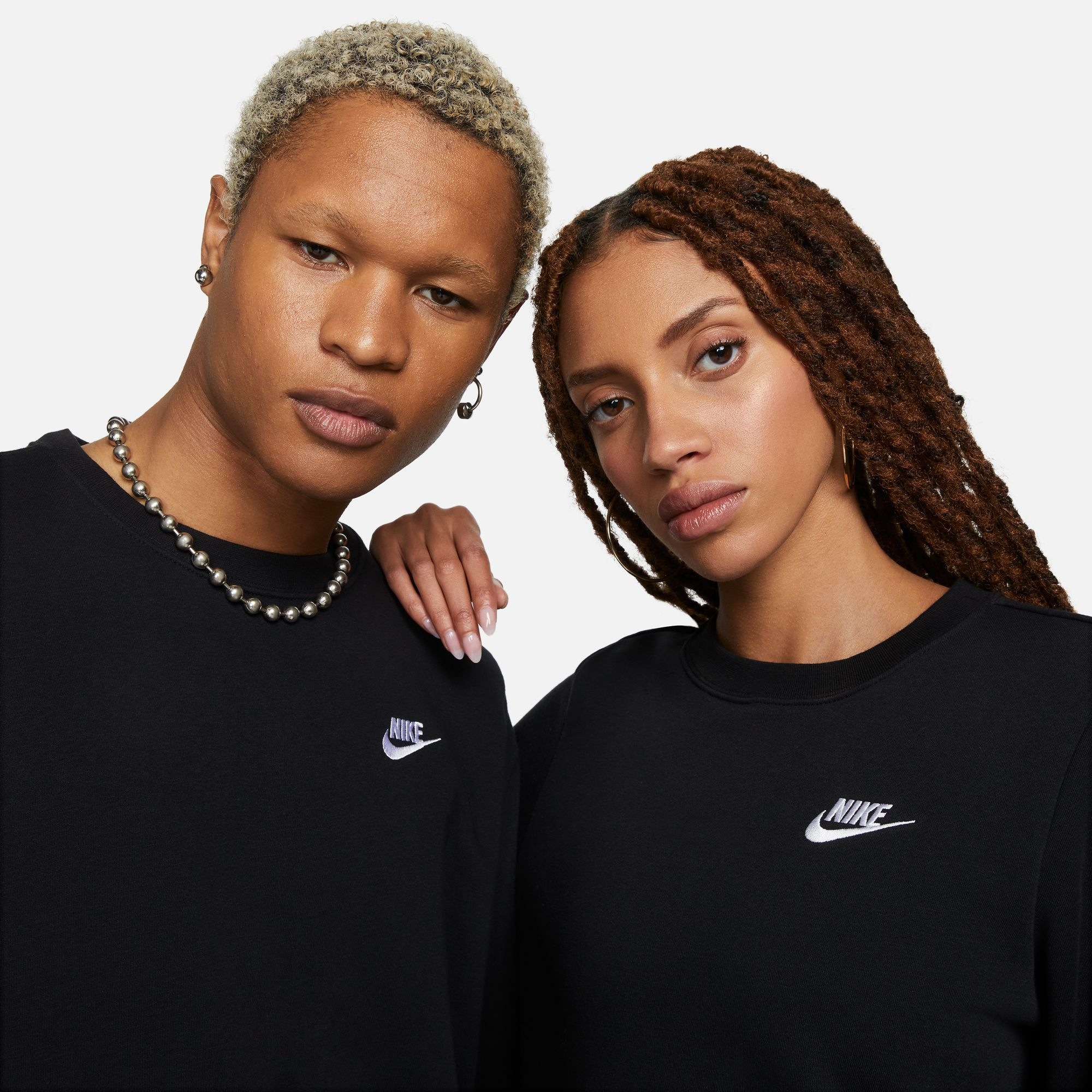 Nike Sportswear Sweatshirt »CLUB FLEECE WOMEN'S CREW-NECK SWEATSHIRT«
