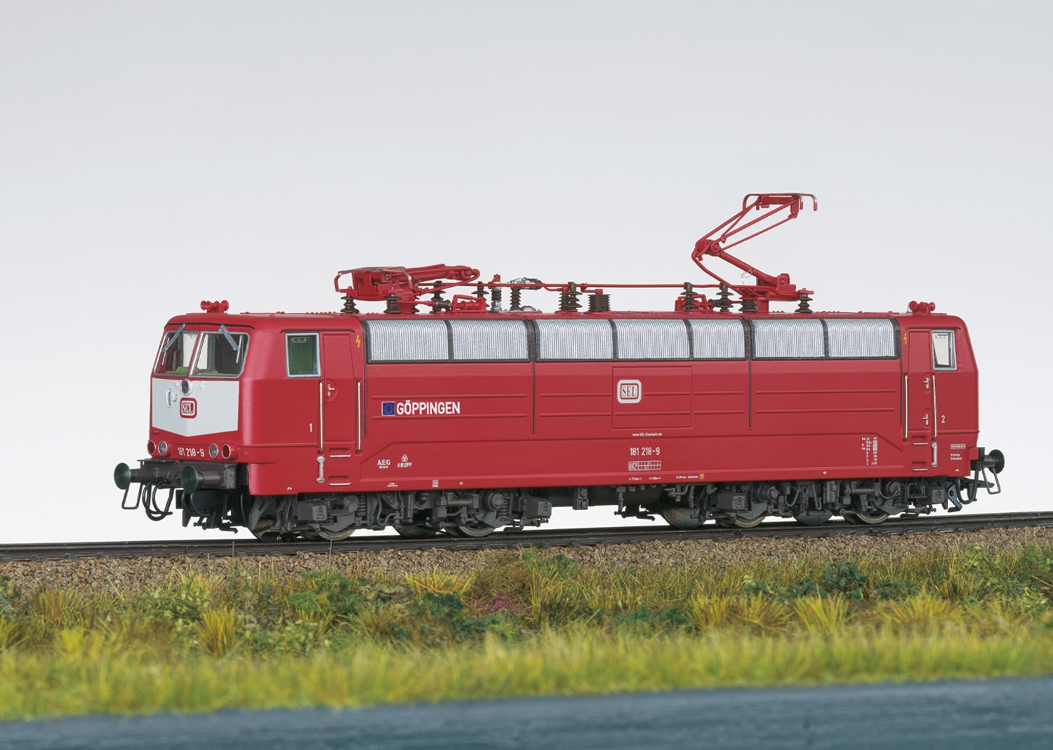 Märklin Elektrolokomotive »Baureihe 181.2 - 39587« mit Sound und Licht