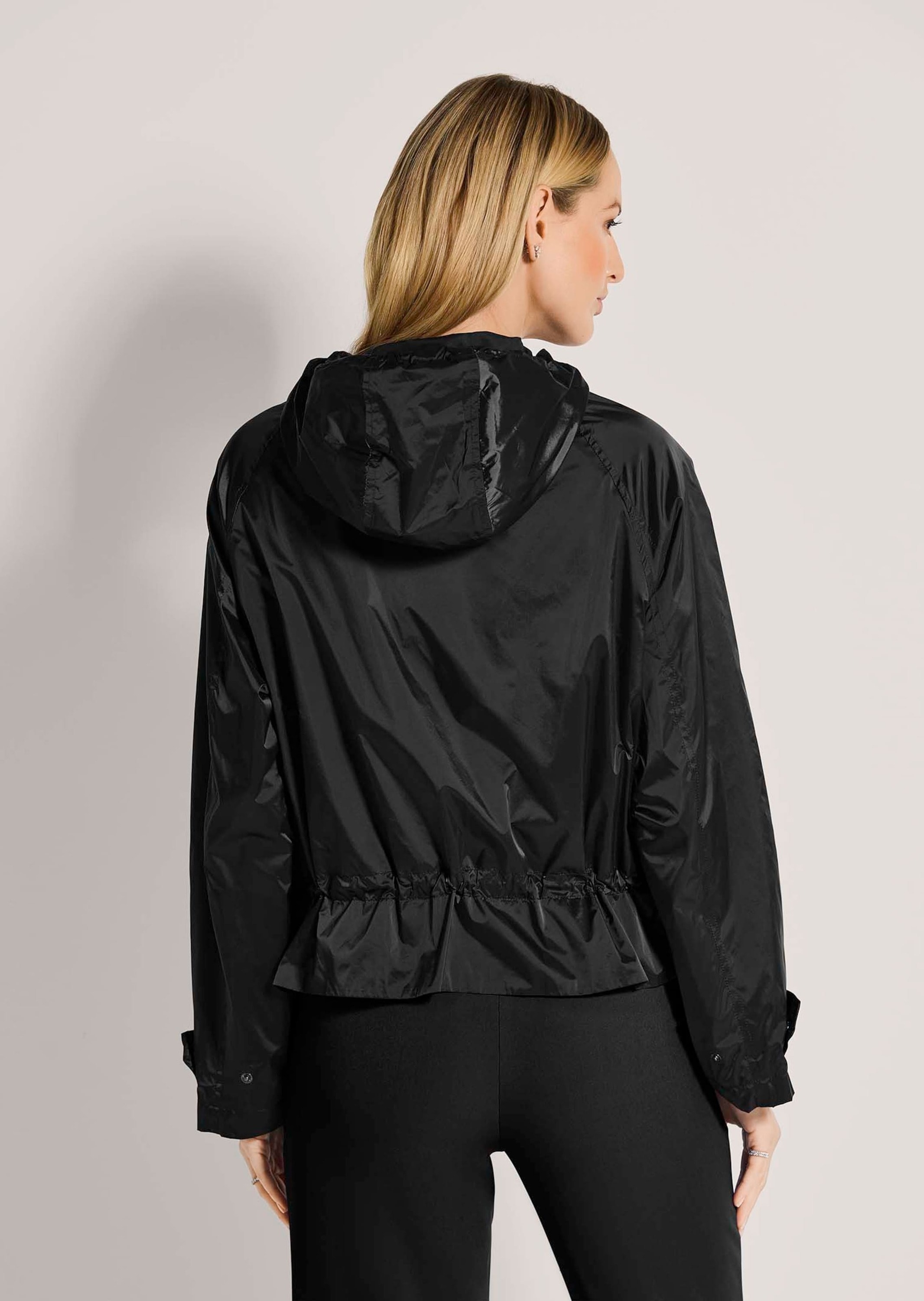 MADELEINE Kurzjacke »Jacke Kapuzenjacke mit Funktion«