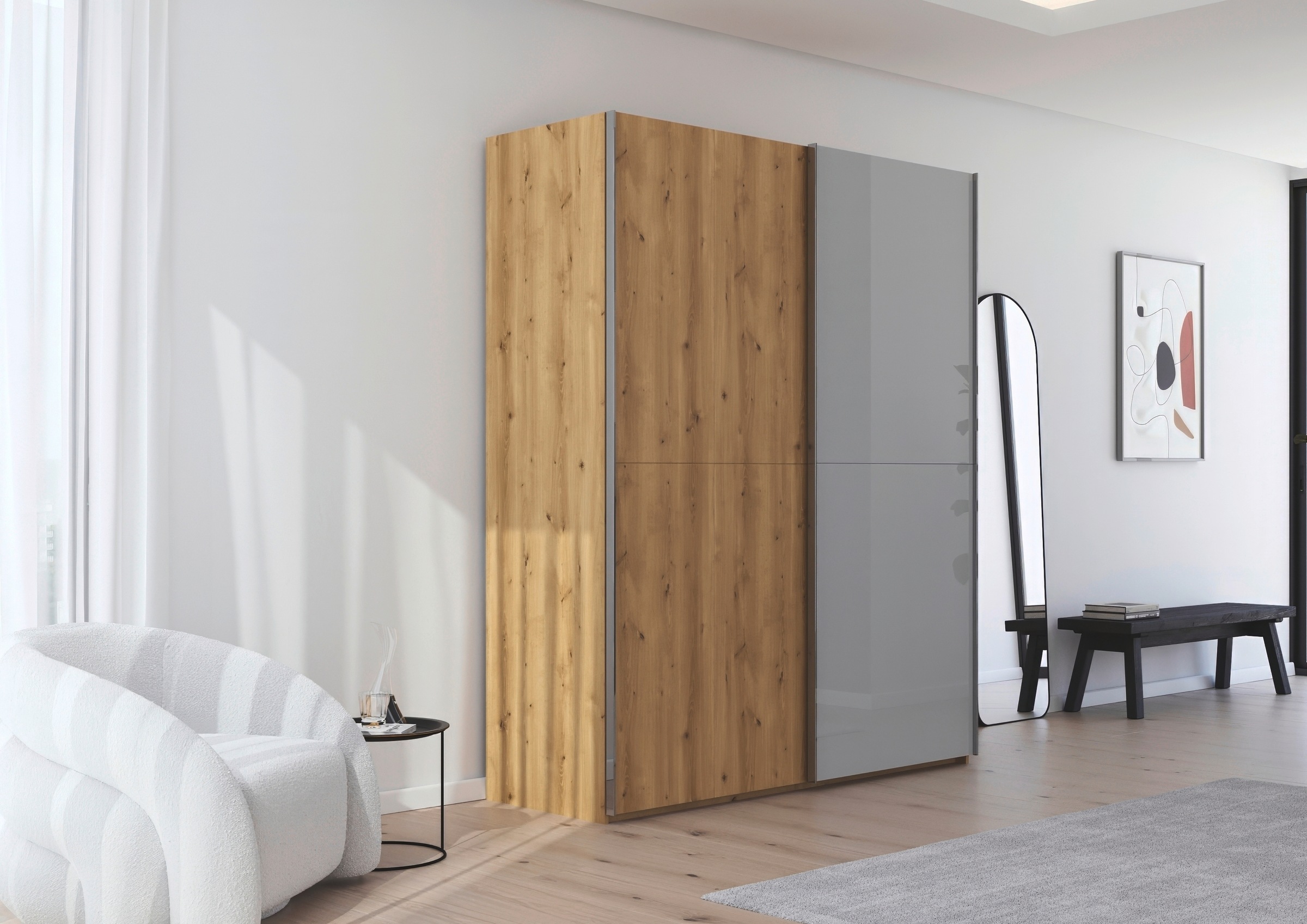 rauch Schwebetürenschrank »Kleiderschrank Schrank Garderobe Schlafzimmerschrank SCALE-WOOD« edle geteilte Front in massiver Asteiche mit Glastüren MADE IN GERMANY