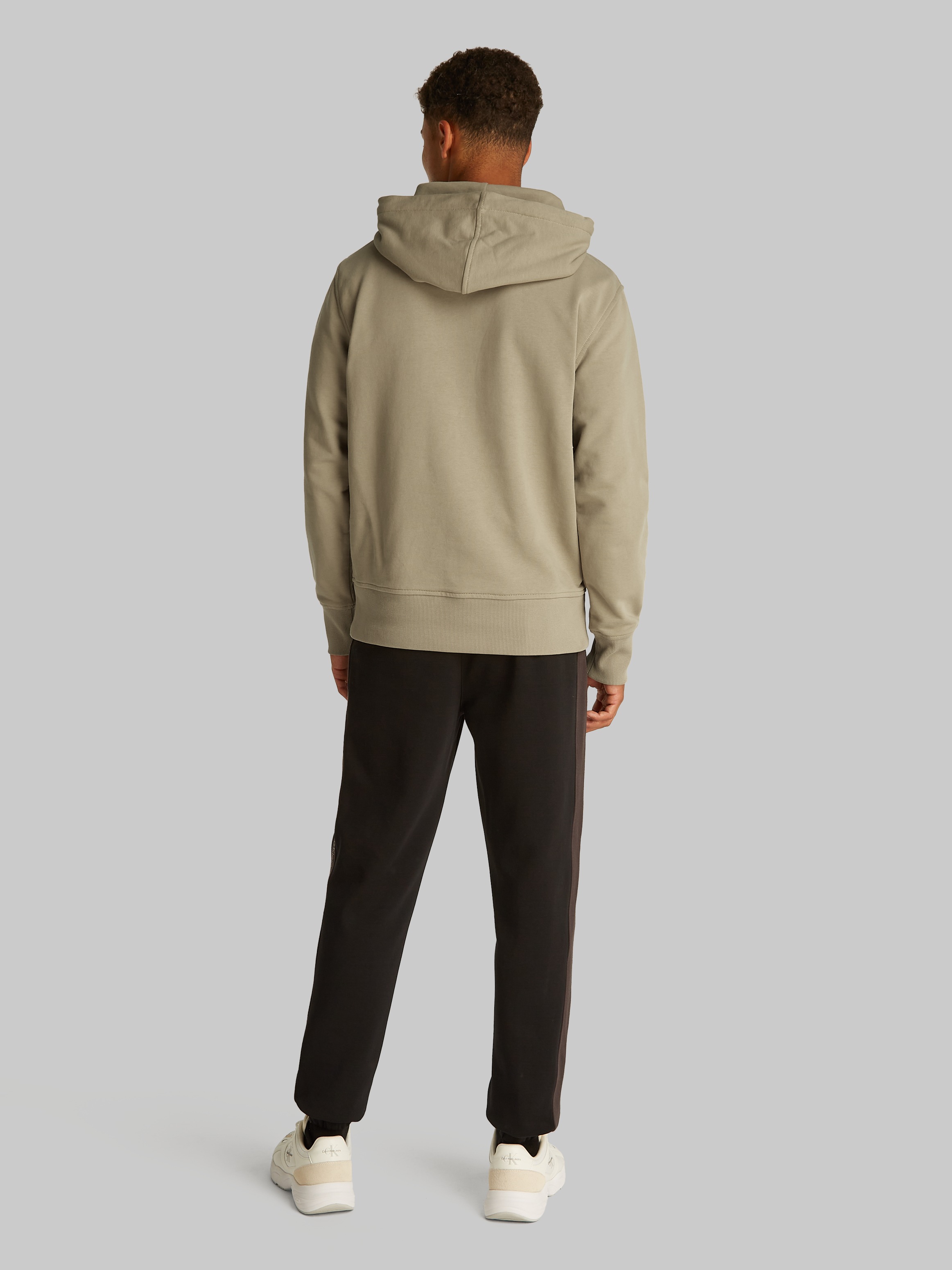 Calvin Klein Jeans Hoodie »SERIF FONT GRAPHIC HOODIE«, mit großem Logodruck