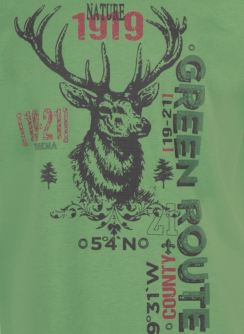 Trigema T-Shirt »TRIGEMA T-Shirt in Öko-Qualität mit Hirsch-Motiv«, (1 tlg.)