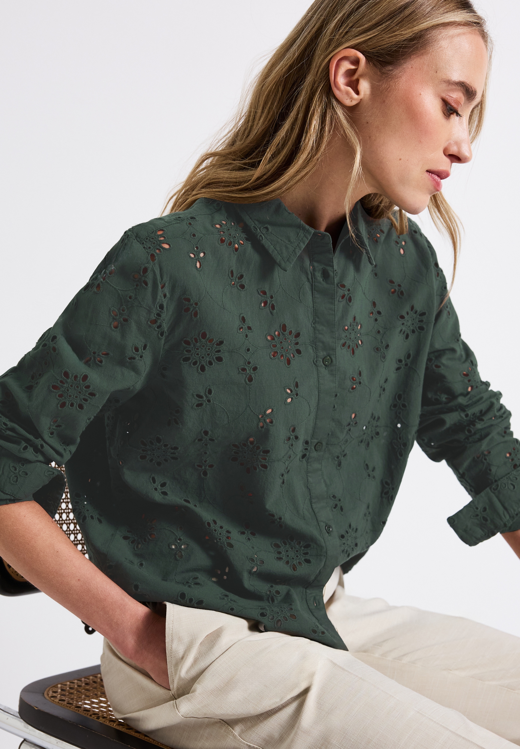 STREET ONE Hemdbluse, mit Lochstickerei