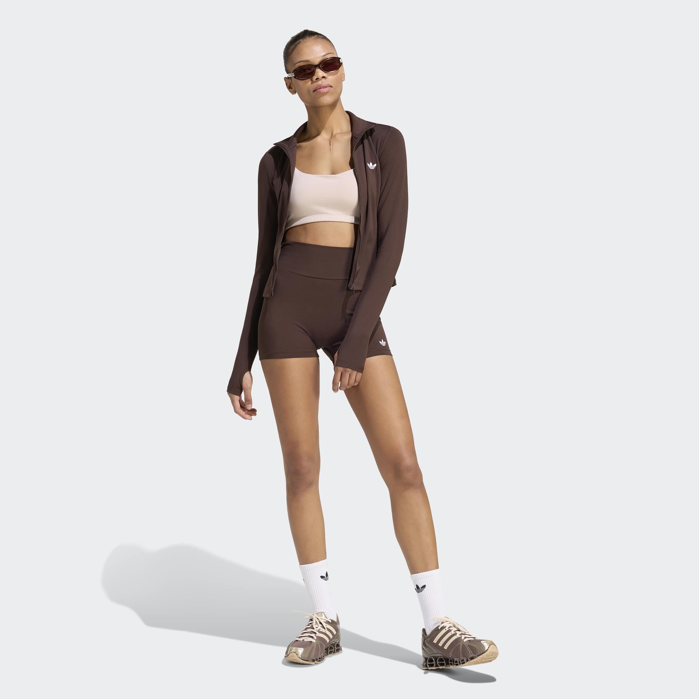adidas Originals Shorts »ESS PES«  sportlicher Stil, ohne Verschluss, aus Polyester, enger Schnitt