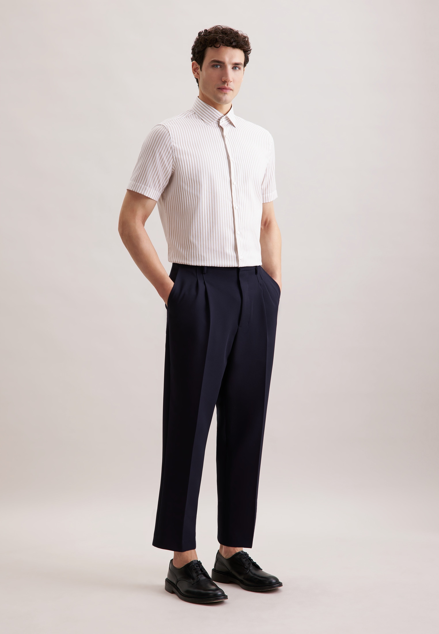 seidensticker Businesshemd »Shaped« Shaped 1/2 Kentkragen Streifen