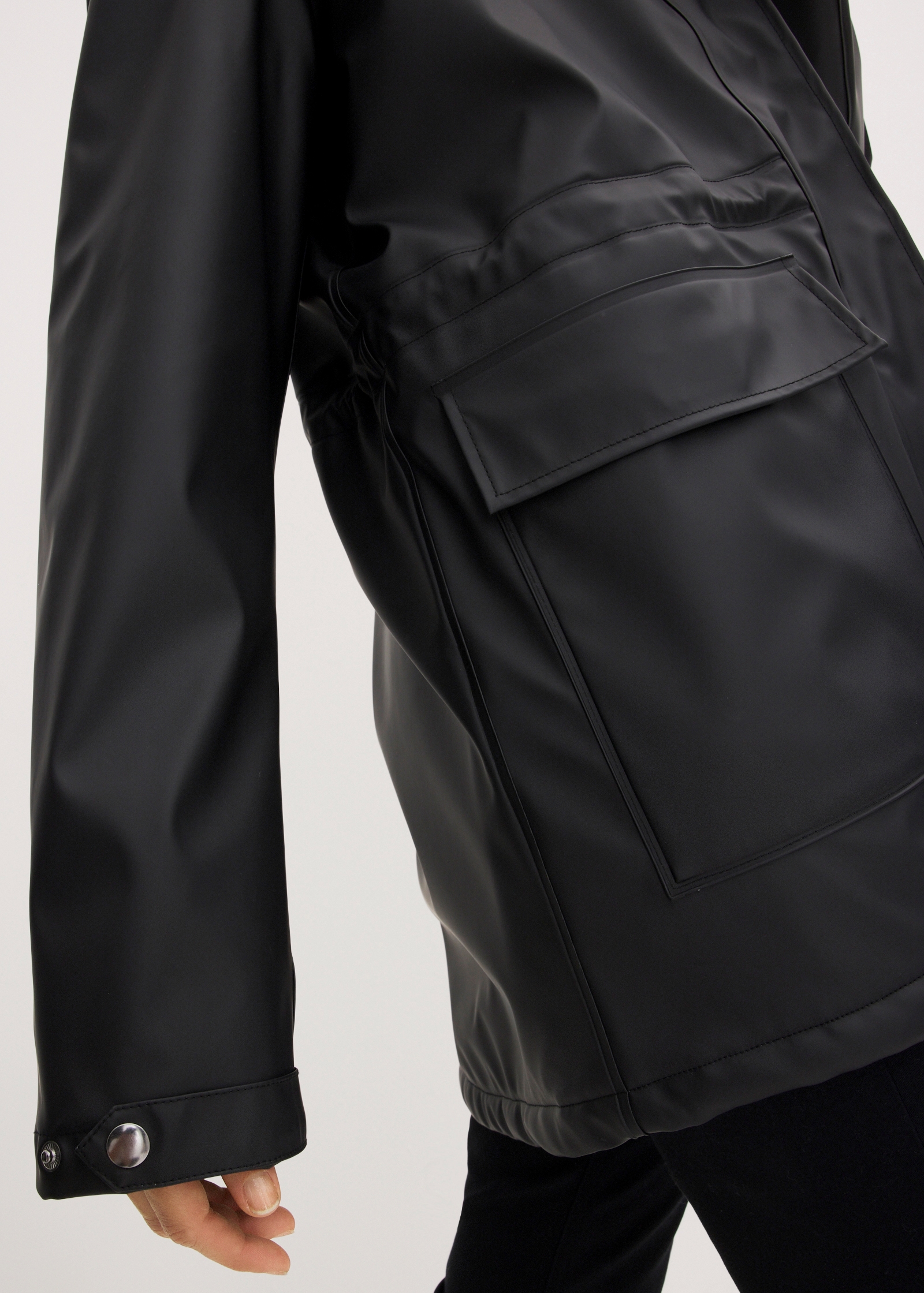 bonprix Regenjacke mit Kapuze gefüttert mit Teddyfutter, wasserdicht, lässige Passform