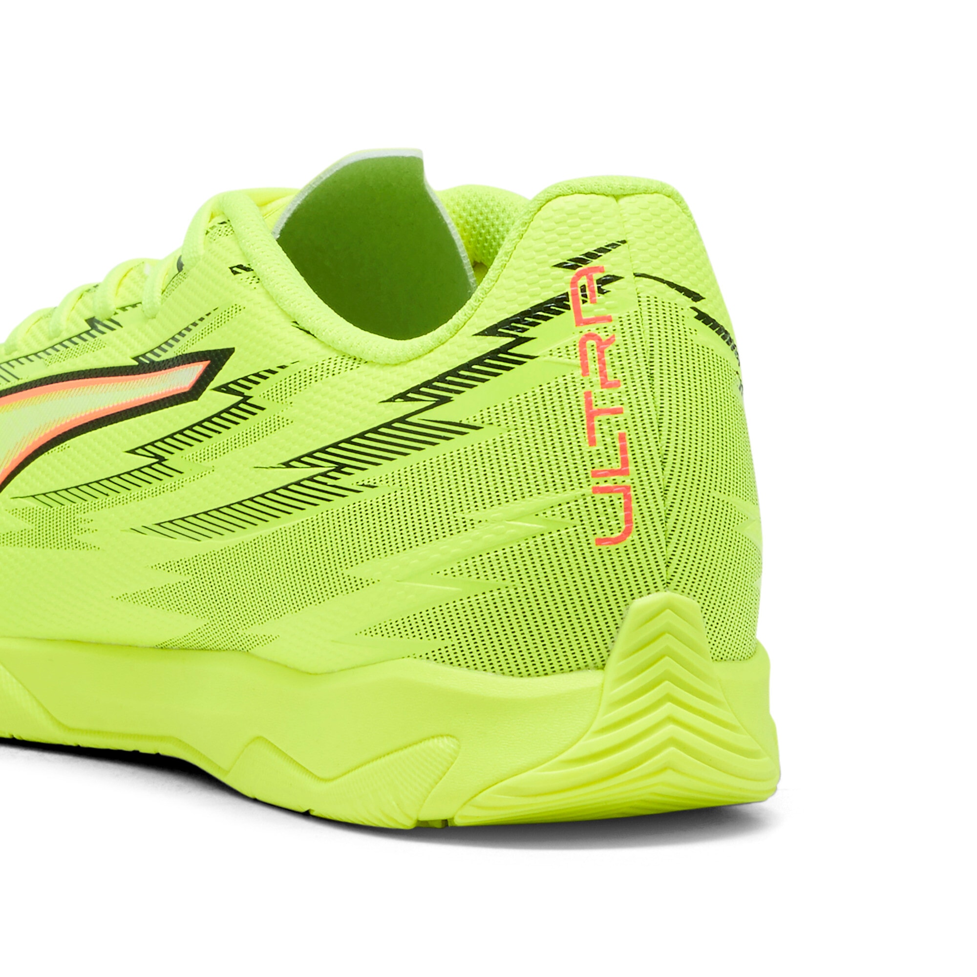 PUMA Fußballschuh »ULTRA 6 PLAY IT«  für Halle und Straße, mit sportlichem Stil, mit Textil-Innenmaterial