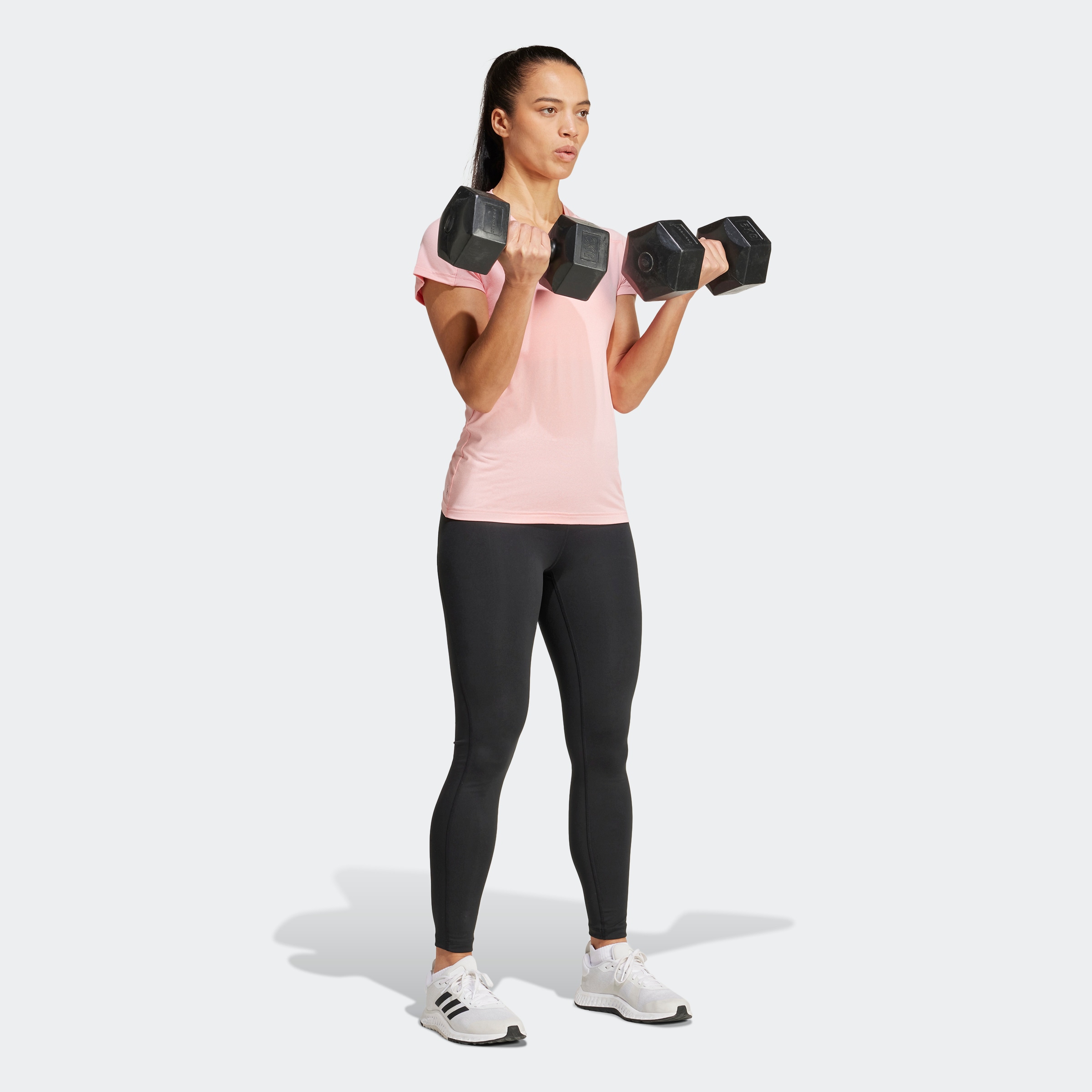 adidas Performance T-Shirt »TR-ES MIN T«, Trainingsshirt, feuchtigkeitsabsorbierend mit V Ausschnitt
