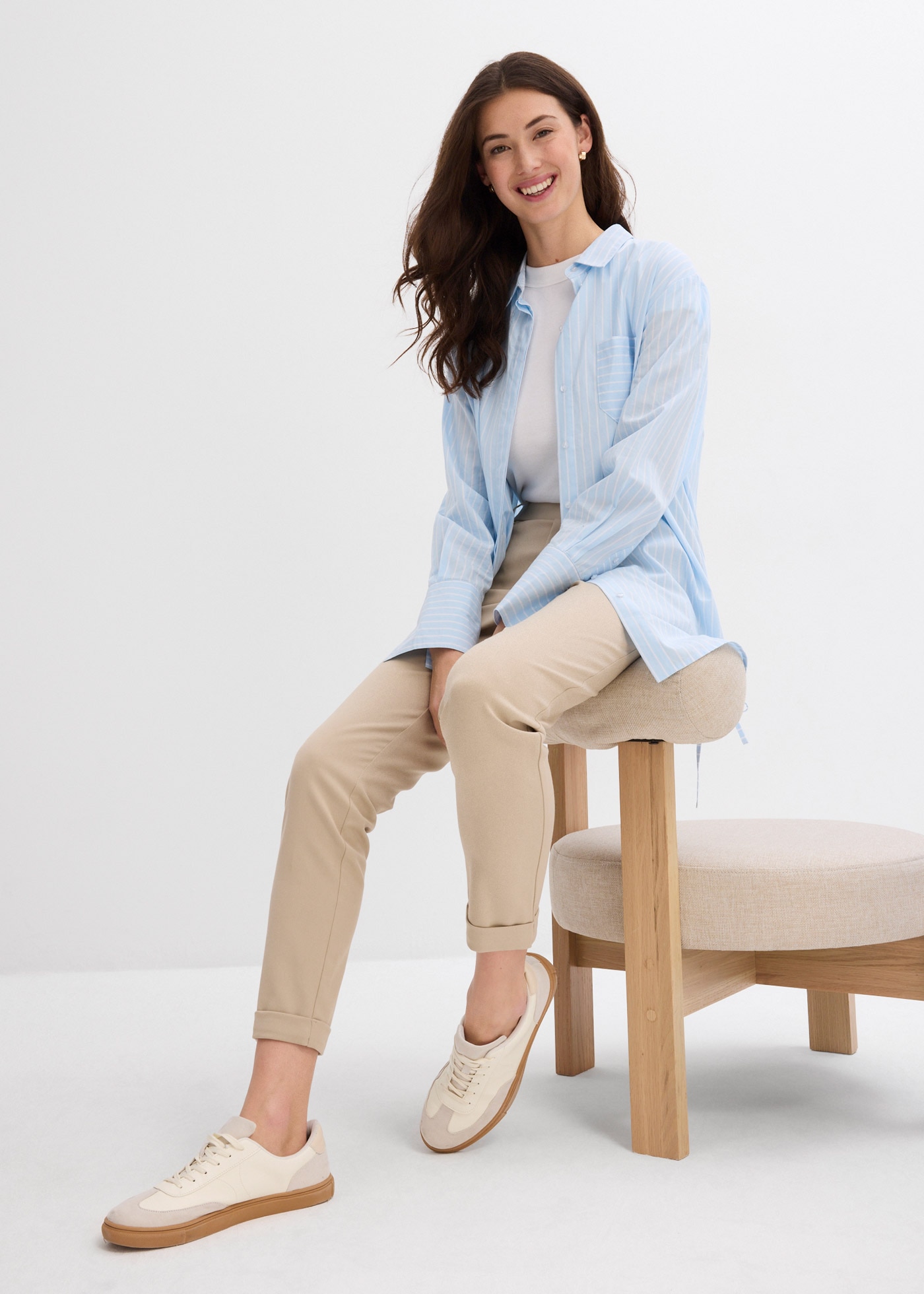 bonprix Chinohose  aus weichem Obermaterial mit Viskose-Anteil, mit Elasthan-Anteil