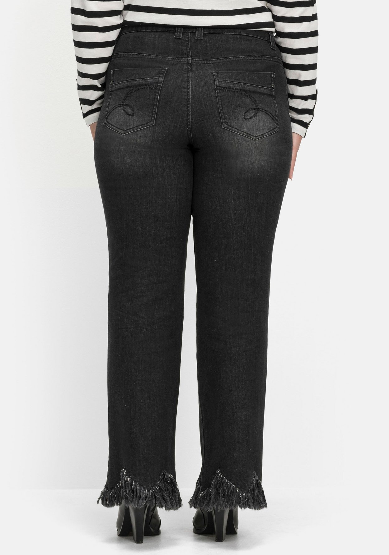 Sheego Bootcut-Jeans »Jeans mit Fransensaum in Zickzack-Form«