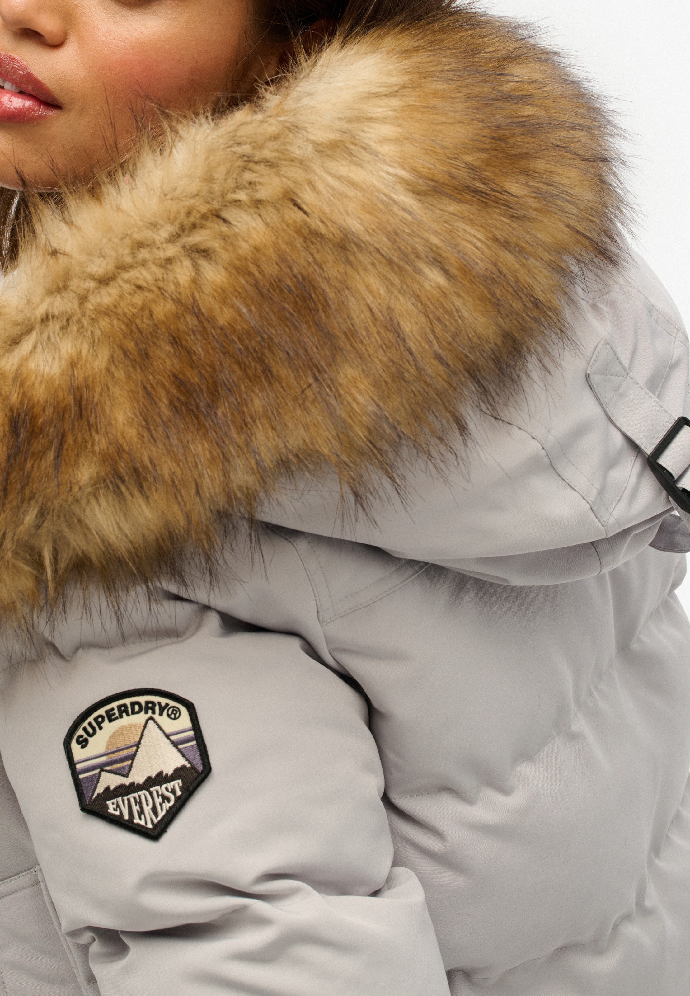 Superdry Steppjacke »EVEREST HOODED BOMBER JKT«, mit Kapuze