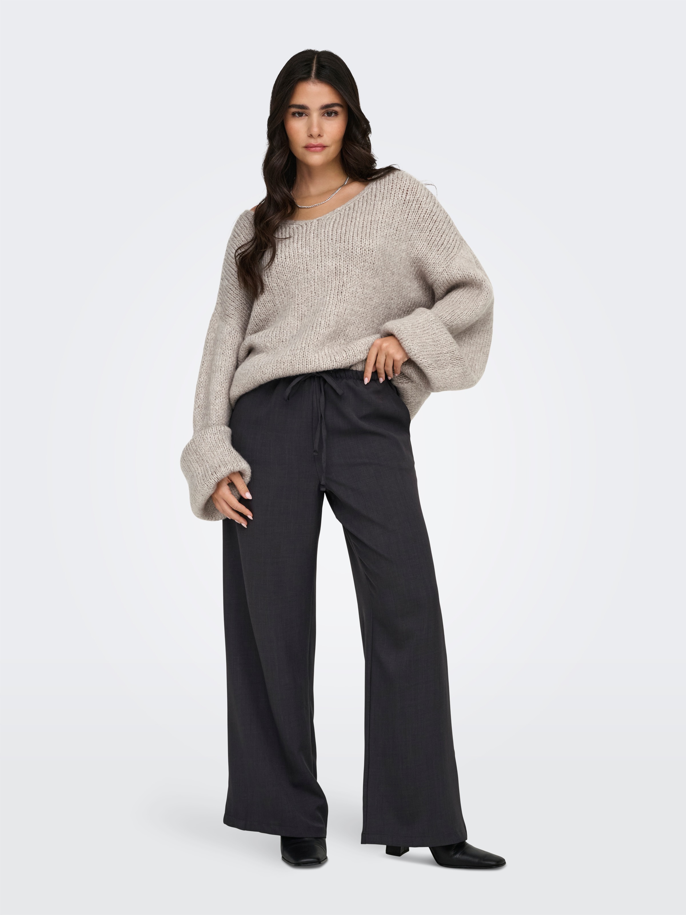 JDY V-Ausschnitt-Pullover »JDYDINEA L/S REVERSIBLE PULLOV. KNT NOOS« Kunstfaser, regular fit