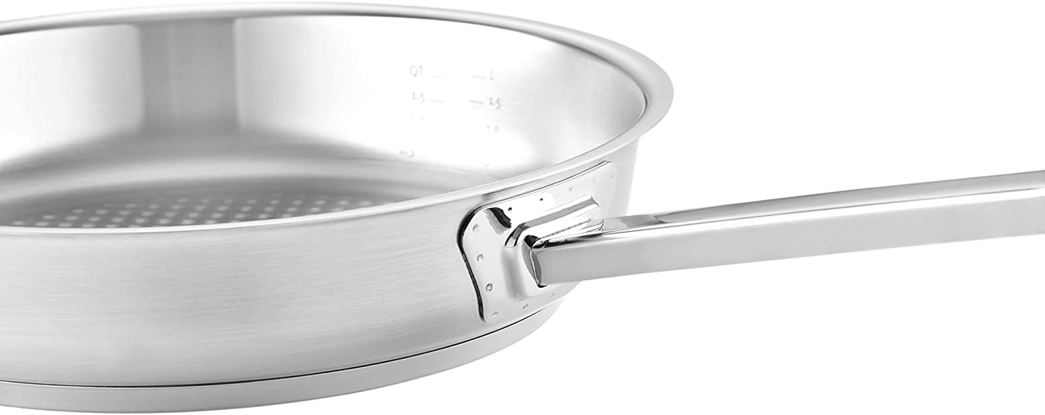 Fissler Bratpfanne »ORIGINAL-PROFI COLLECTION® Edelstahl-Pfanne« Edelstahl 18/10 1 Stk. tlg. mit breitem Schüttrand, Kaltmetallgriffen. Made in Germany