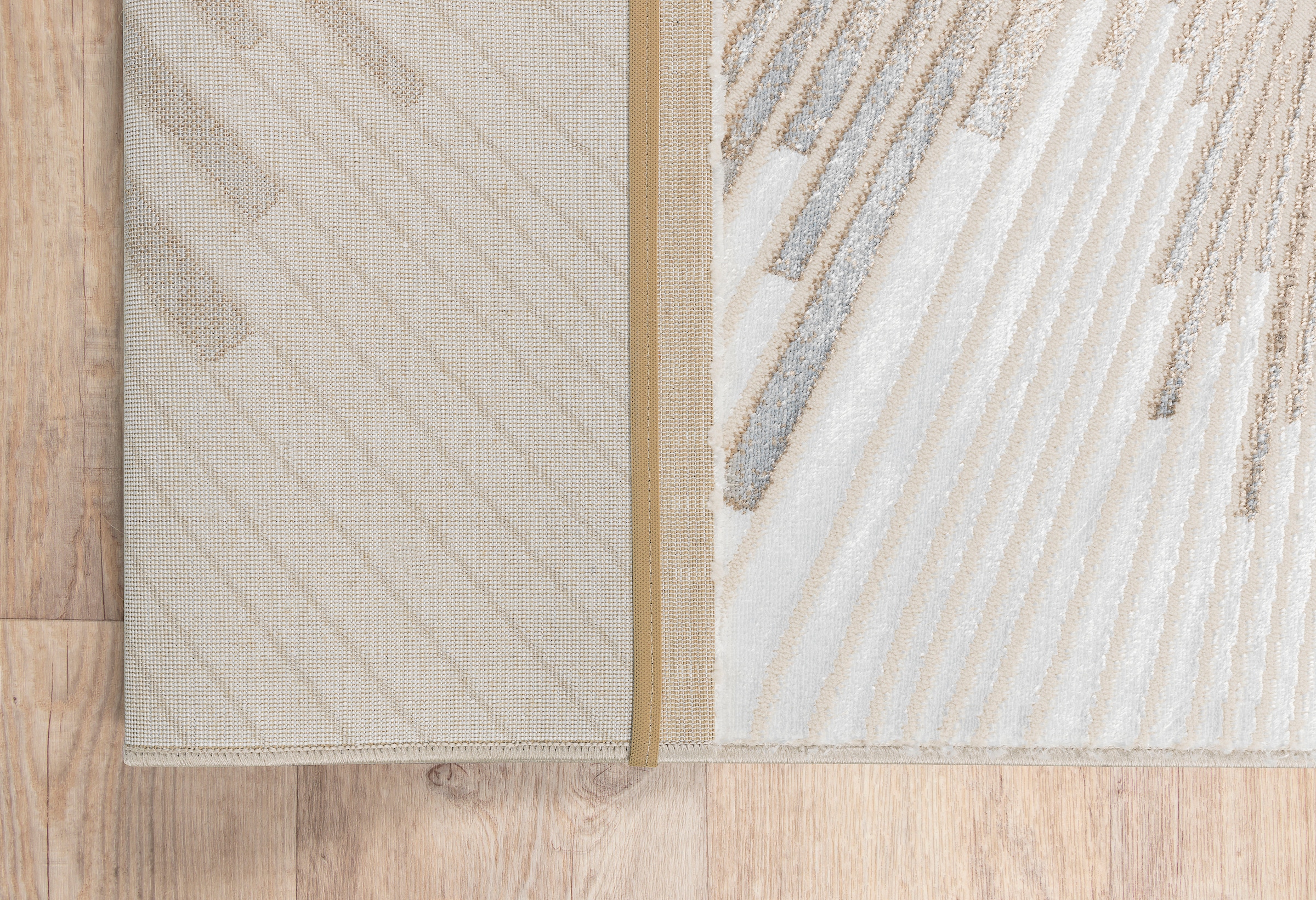 Leonique Teppich »Elora Kurzflor«, rechteckig, mit leichtem Glanz, Hoch  Tief Struktur, elegantes Design, Wohnzimmer online kaufen | Kurzflor-Teppiche