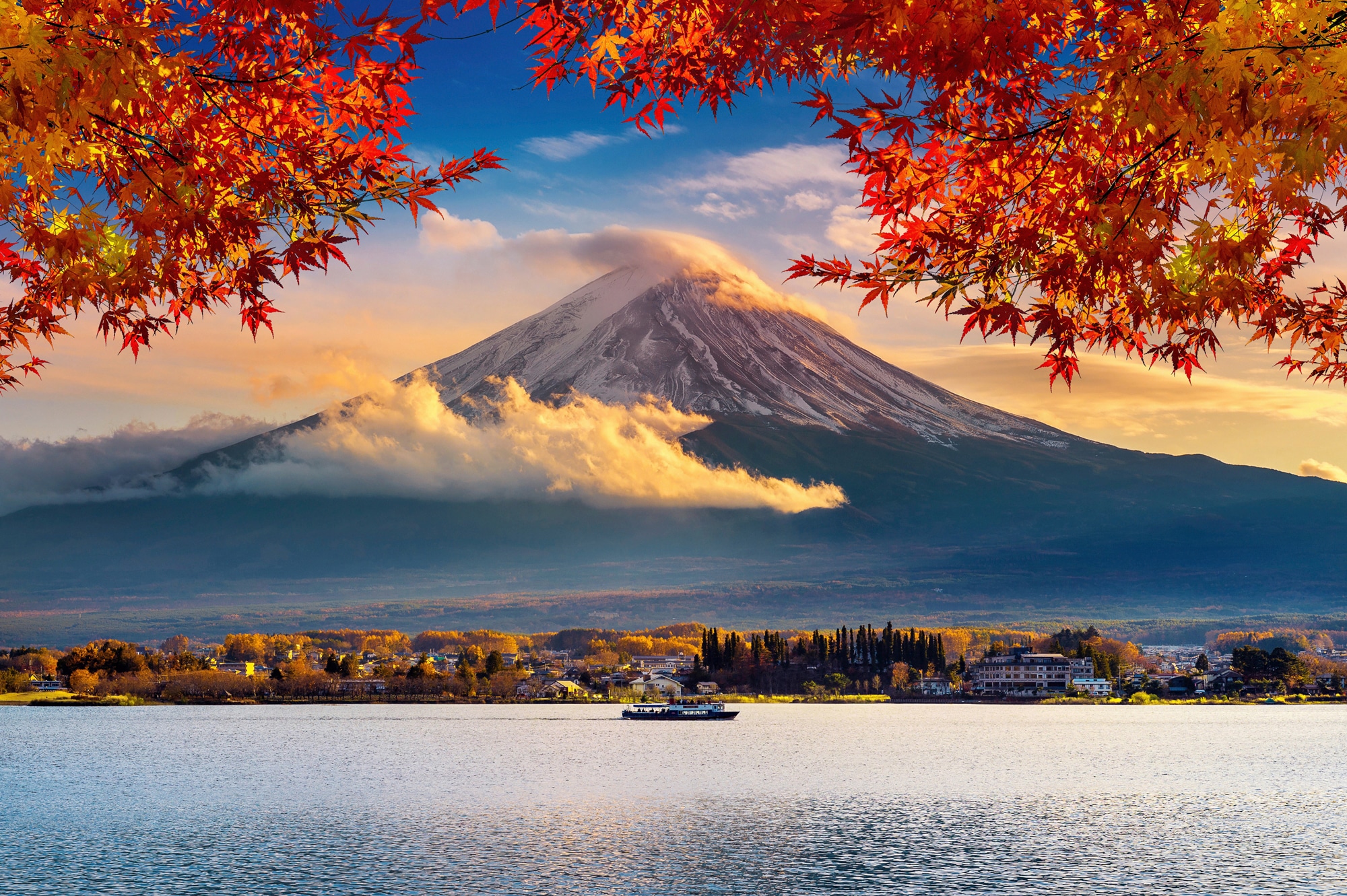 Fototapete »FUJI BERG-JAPAN GEBIRGE WALD SEE WOLKEN SONNE VULKAN«