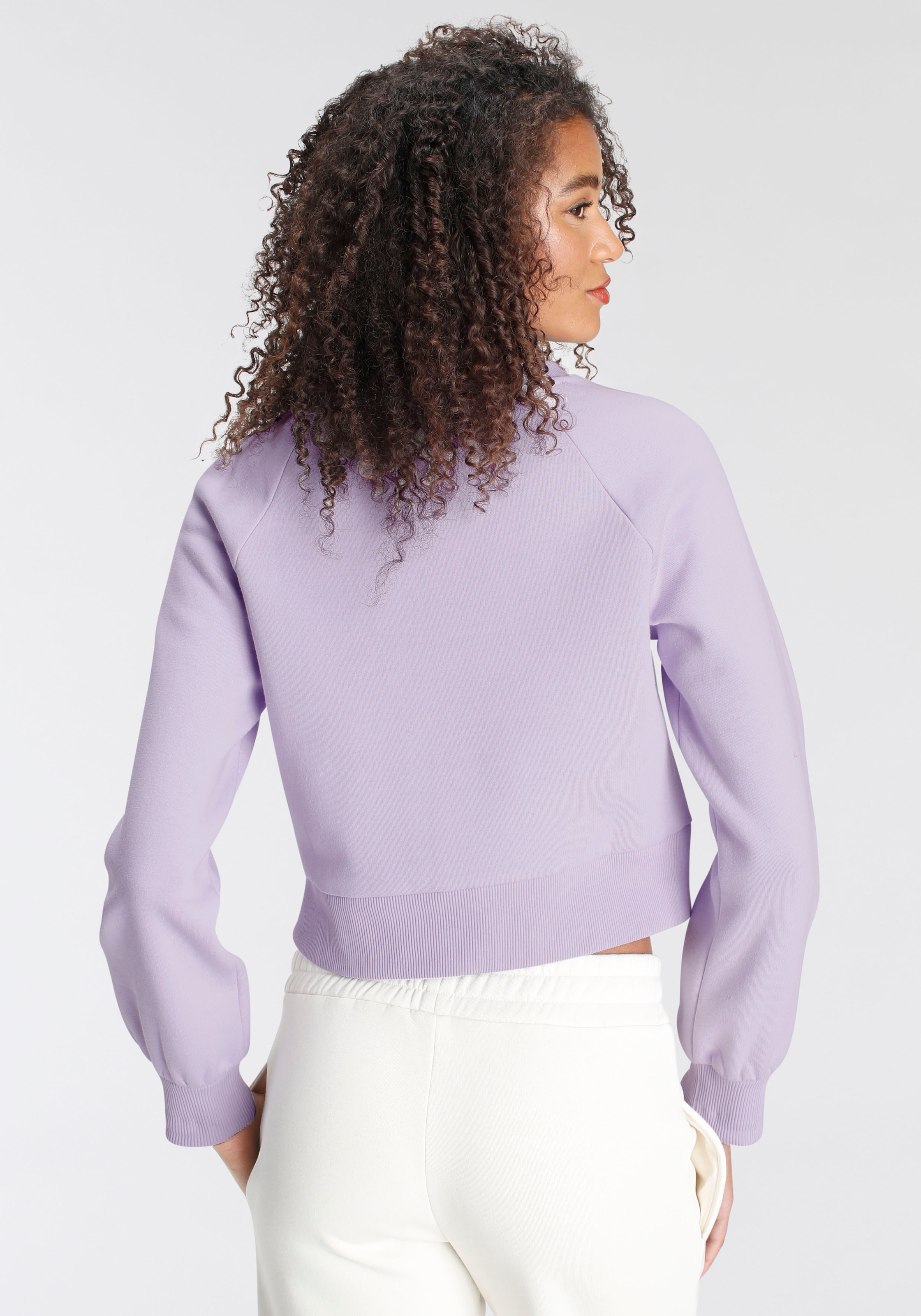 LSCN by LASCANA Sweatshirt, mit Ziernähten, Loungeanzug