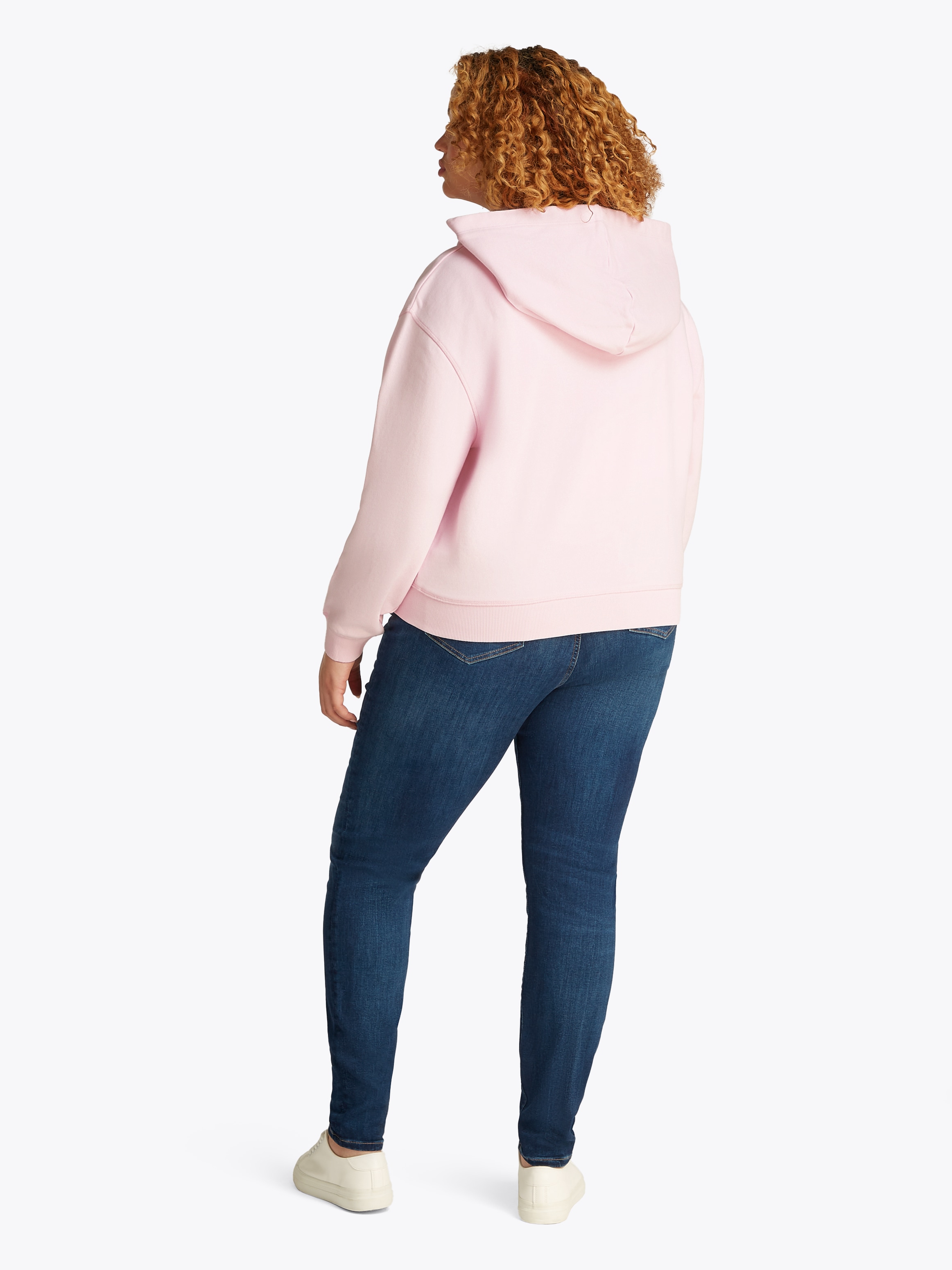Tommy Hilfiger Curve Sweatjacke »CRV REG SCRIPT ZIP HOODIE«, in Großen Größen, Kapuze, Zipper, Logoschriftzug
