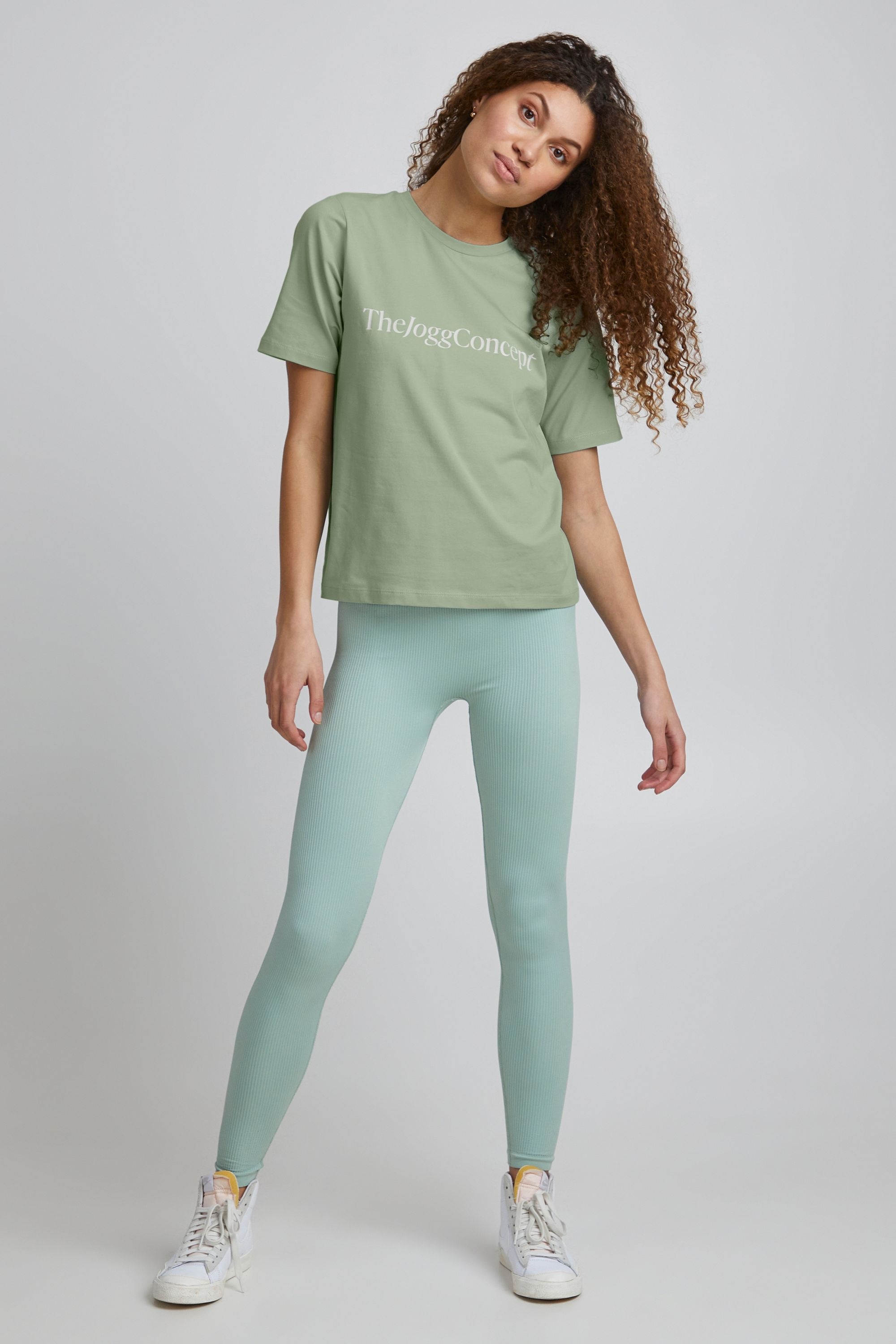 TheJoggConcept T-Shirt »T-Shirt JCSimona«
