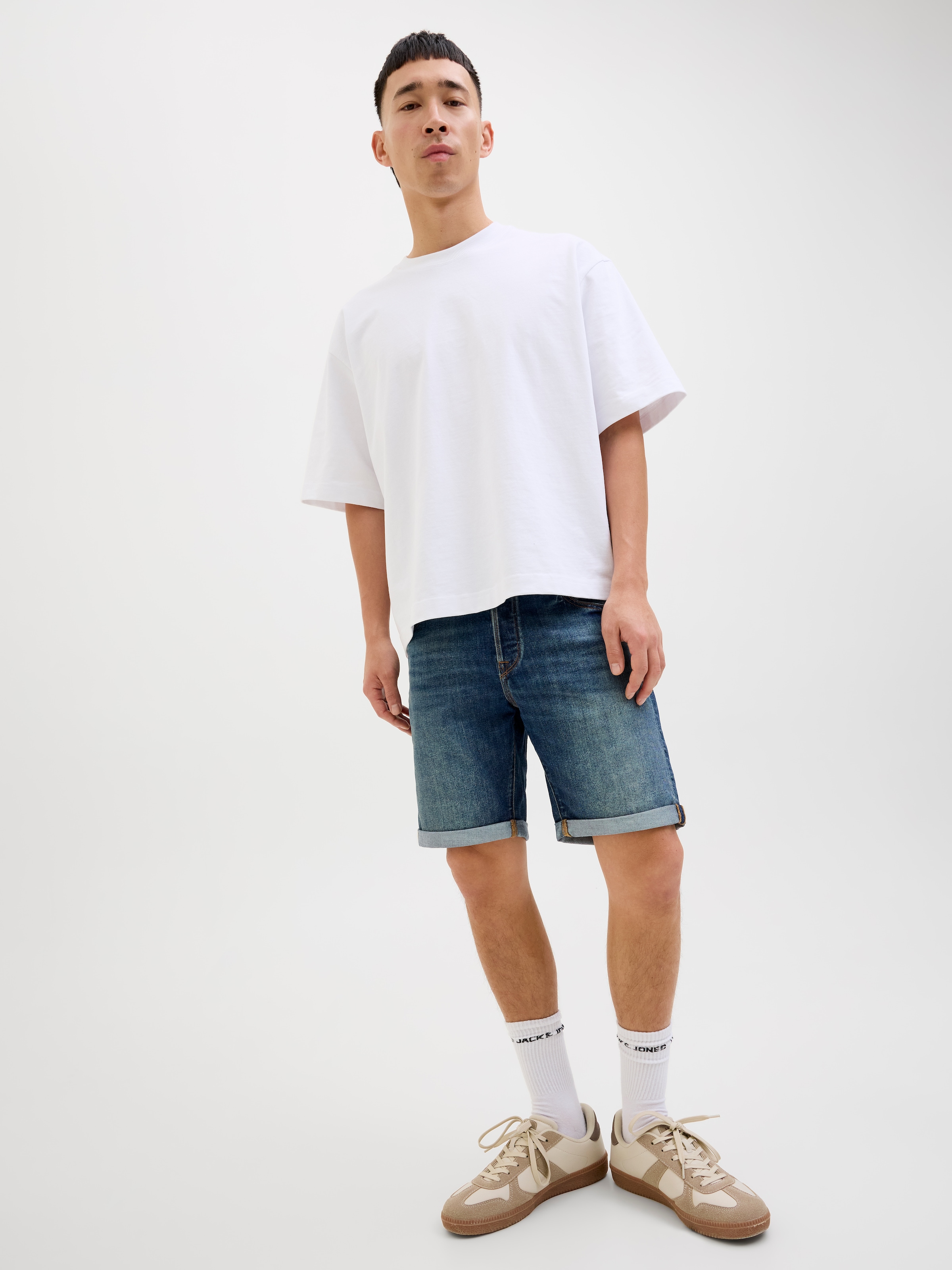 Jack & Jones Shorts »JJIRICK JJFOX SHORTS CB 310 SN«, im Four-Pocket Style