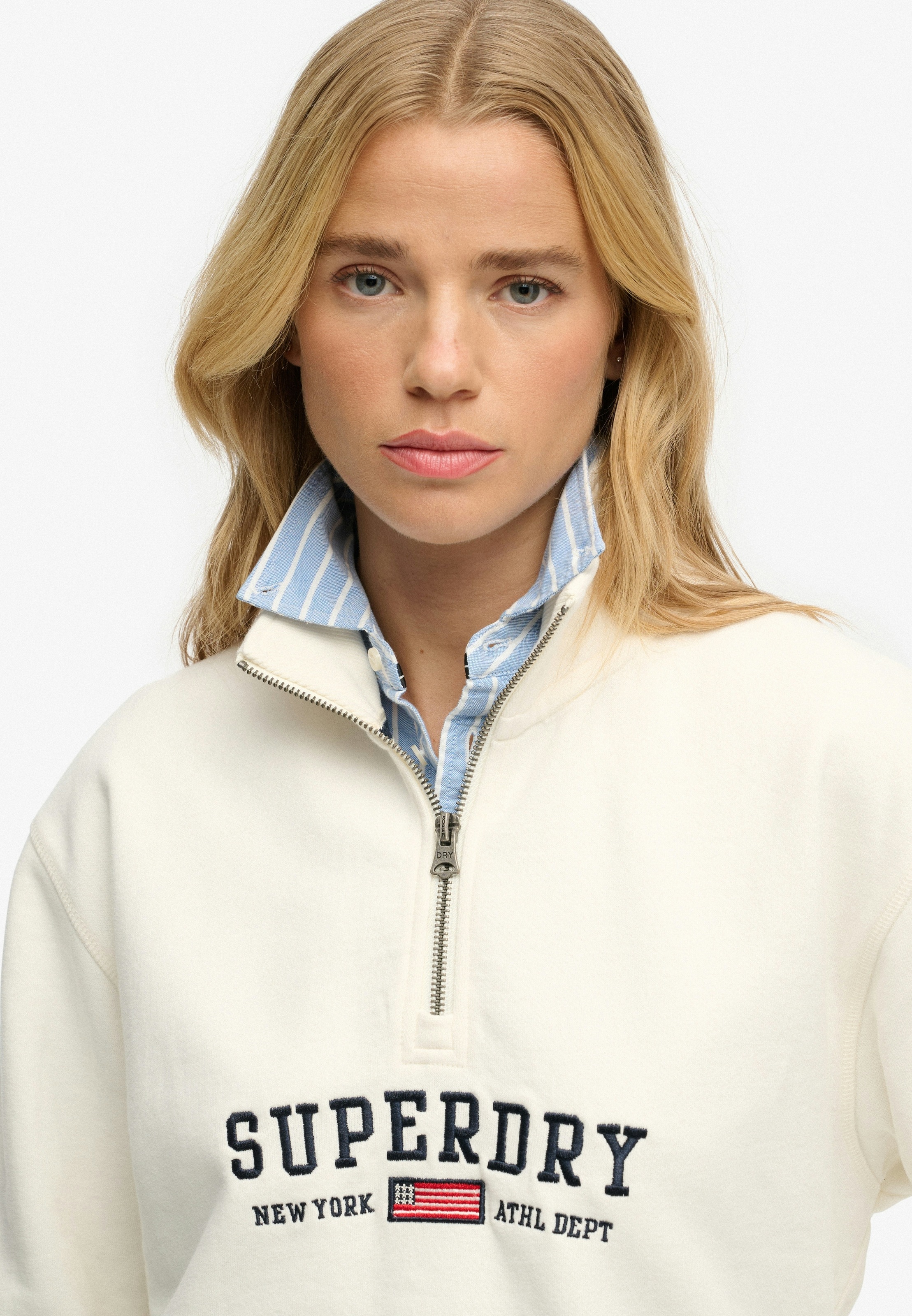 Superdry Sweatshirt »ATH ESS GRAPHIC HALF ZIP«
