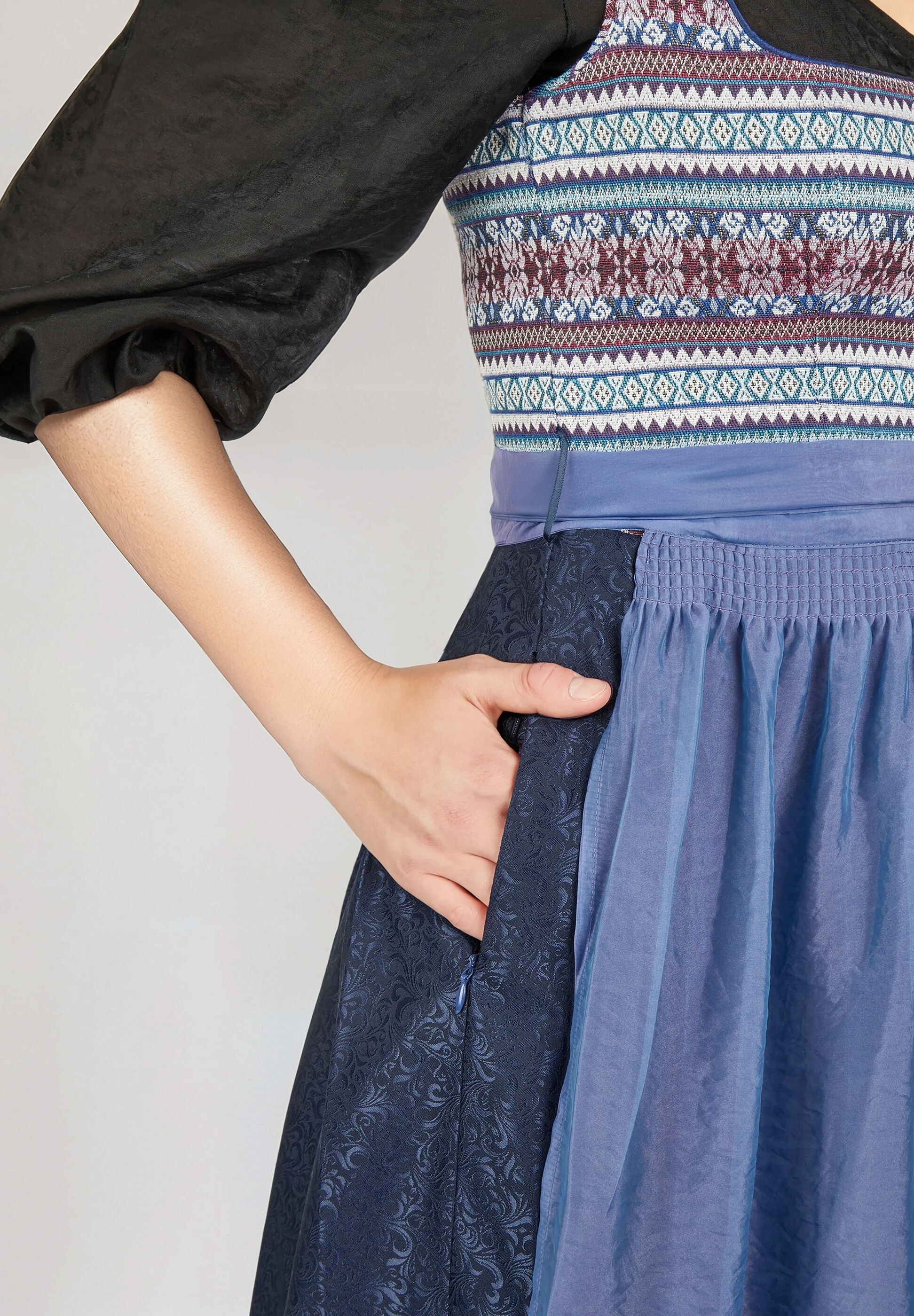 Spieth & Wensky Dirndl »Ghiese« leichter und luftiger Rock mit Blumenmuster