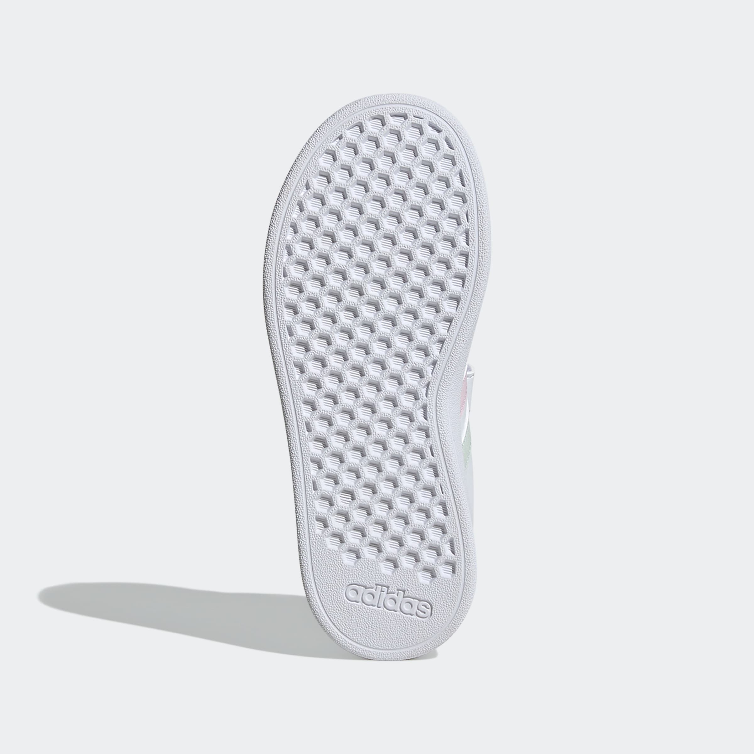 adidas Sportswear Sneaker »GRAND COURT 2.0 KIDS«, Design auf den Spuren des adidas Superstar