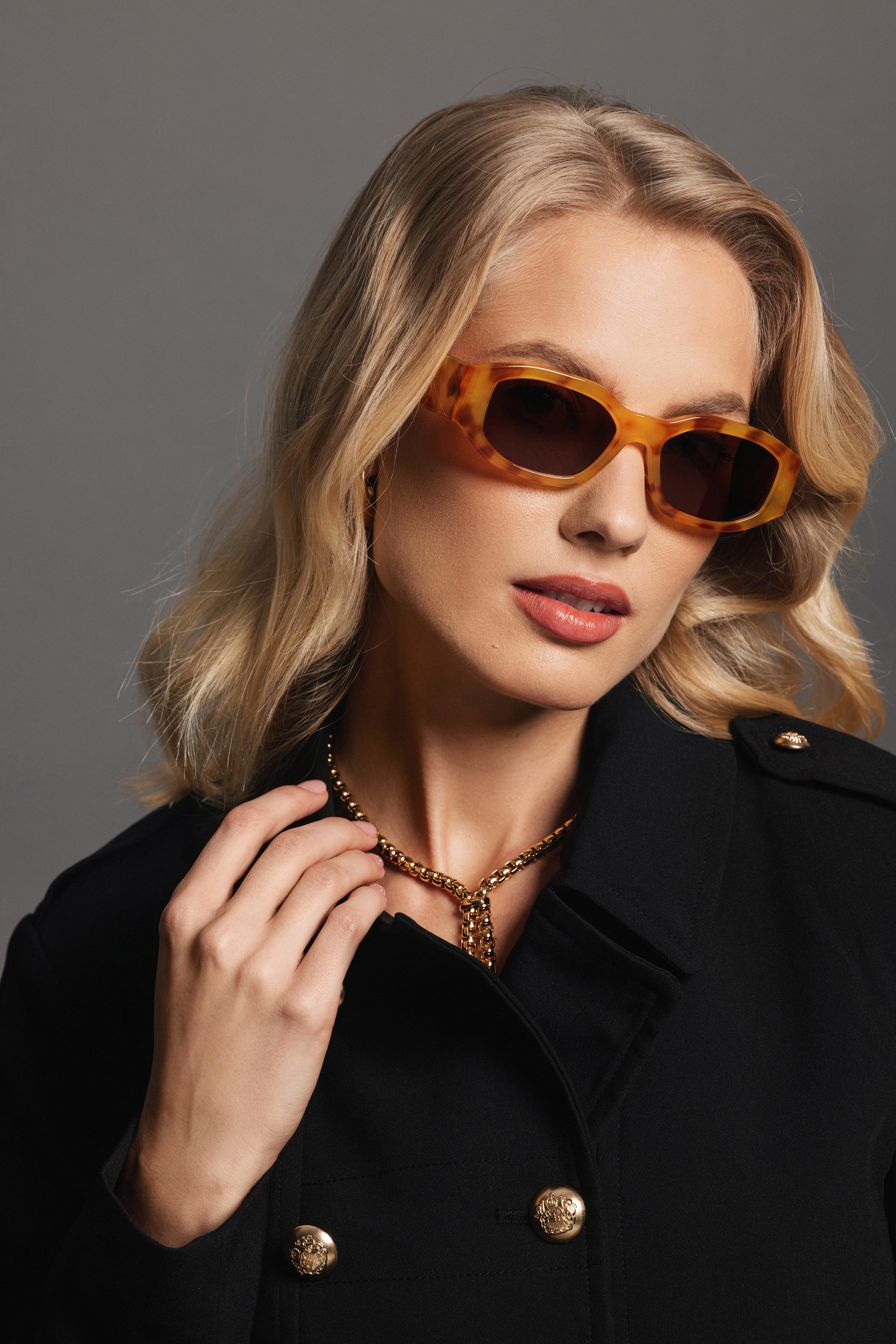 MARC LAUDER Sonnenbrille »MA03-02« 3: dunkles Glas, starke Sonneneinstrahlung